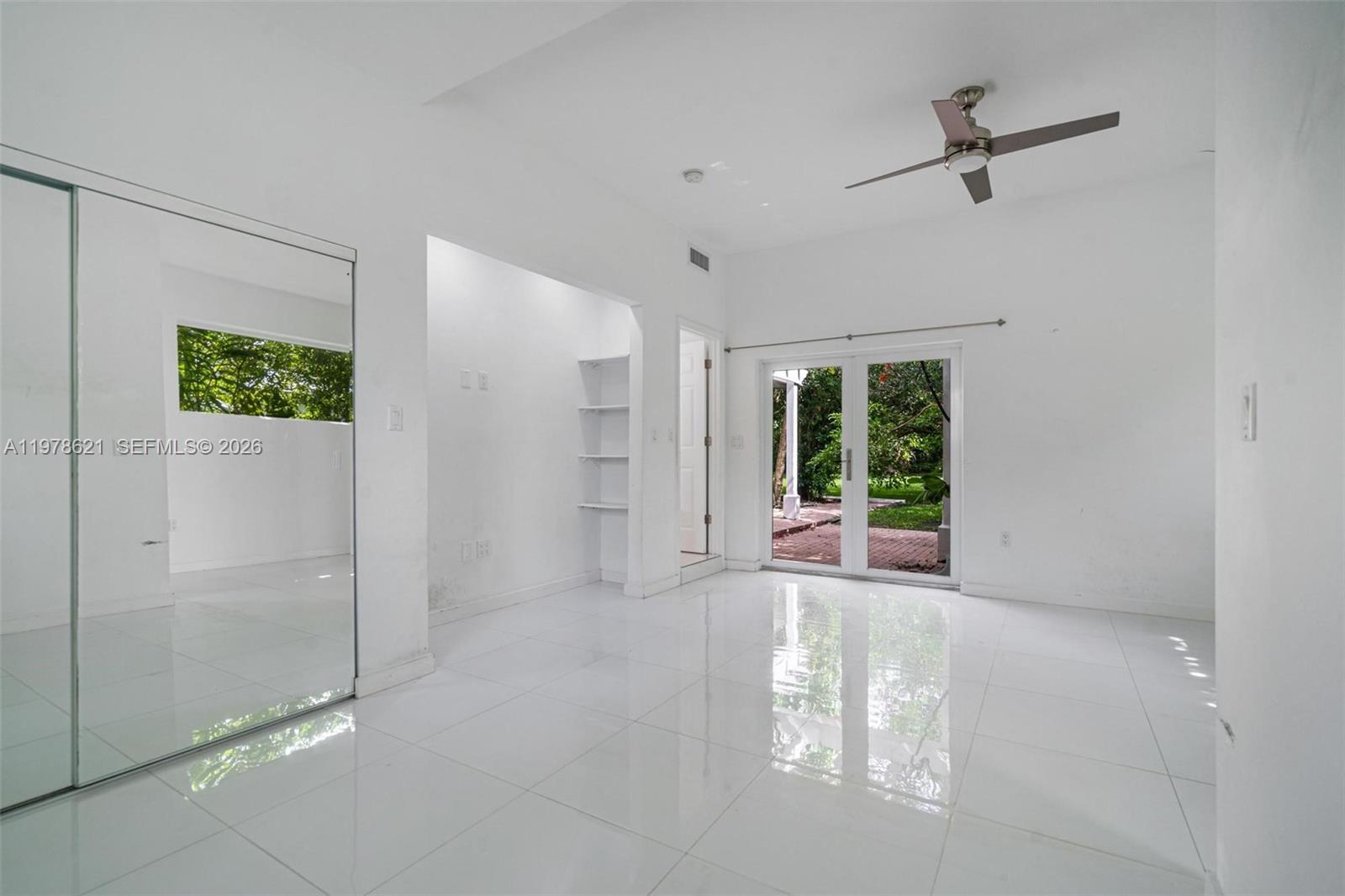 5714 SW 80th St South Miami, FL 33143