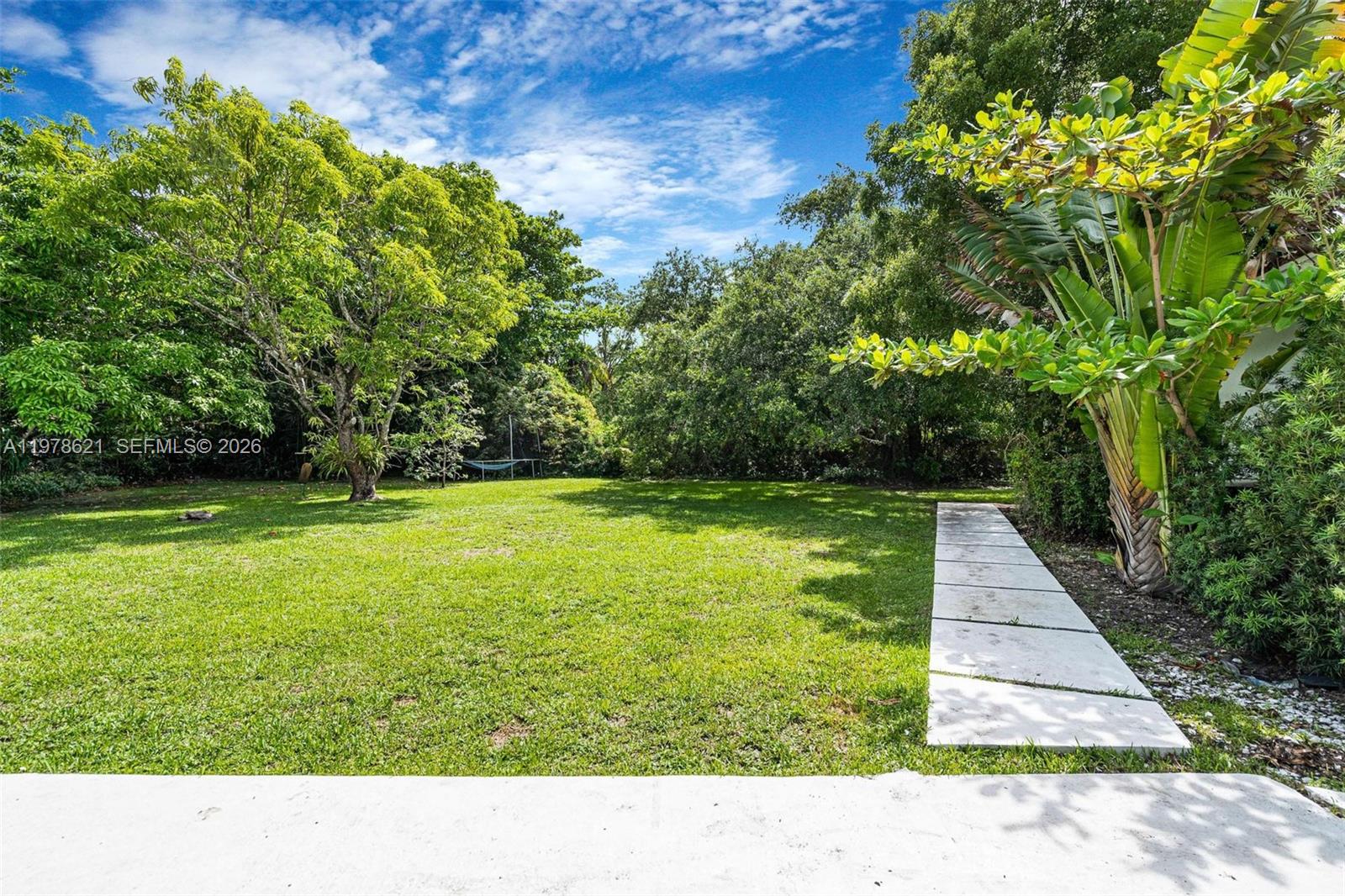 5714 SW 80th St South Miami, FL 33143