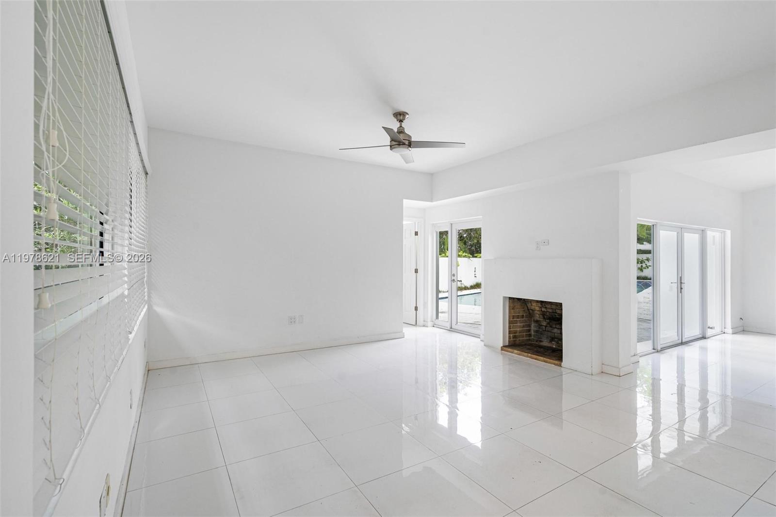 5714 SW 80th St South Miami, FL 33143