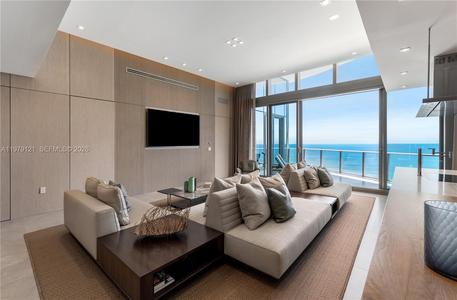 image Ritz-Carlton Sunny Isles Beach4