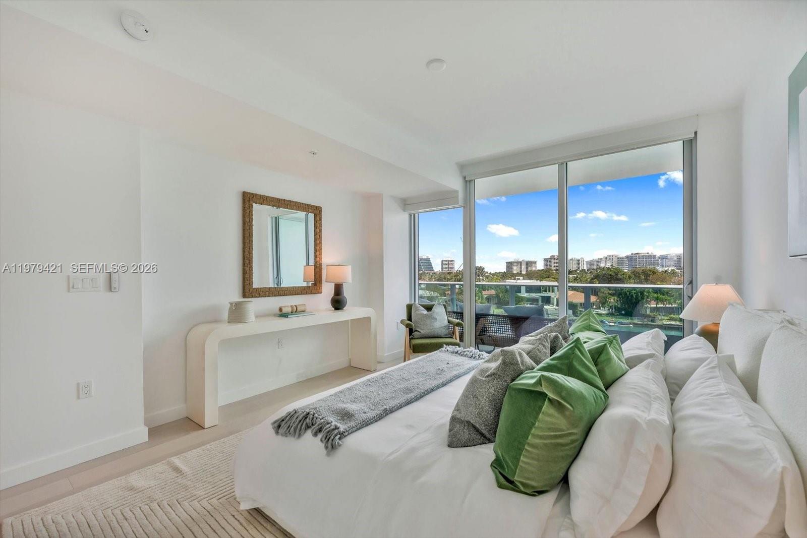 9201 E Bay Hbr Dr #503 Bal Harbour, FL 33154