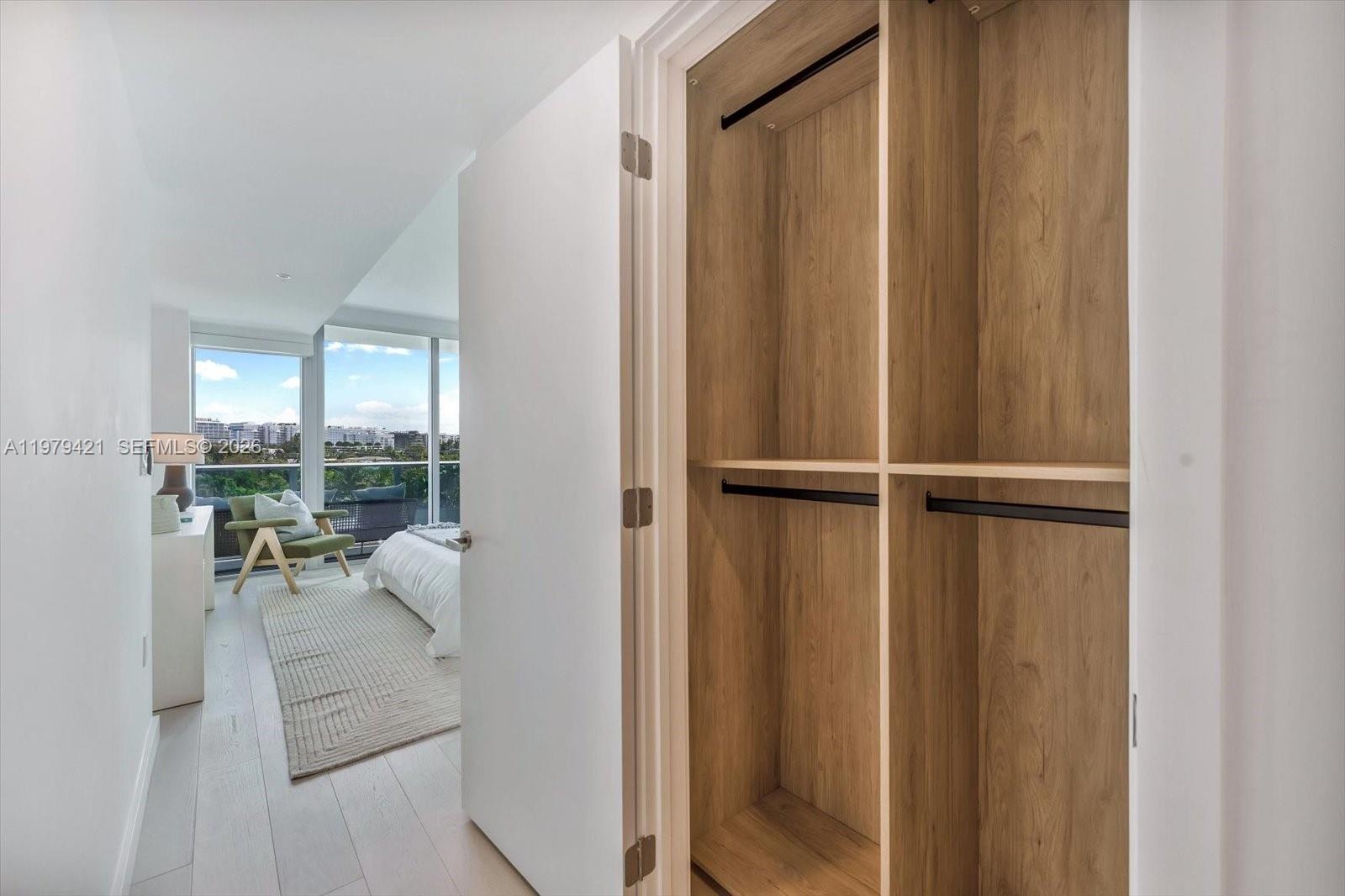 9201 E Bay Hbr Dr #503 Bal Harbour, FL 33154