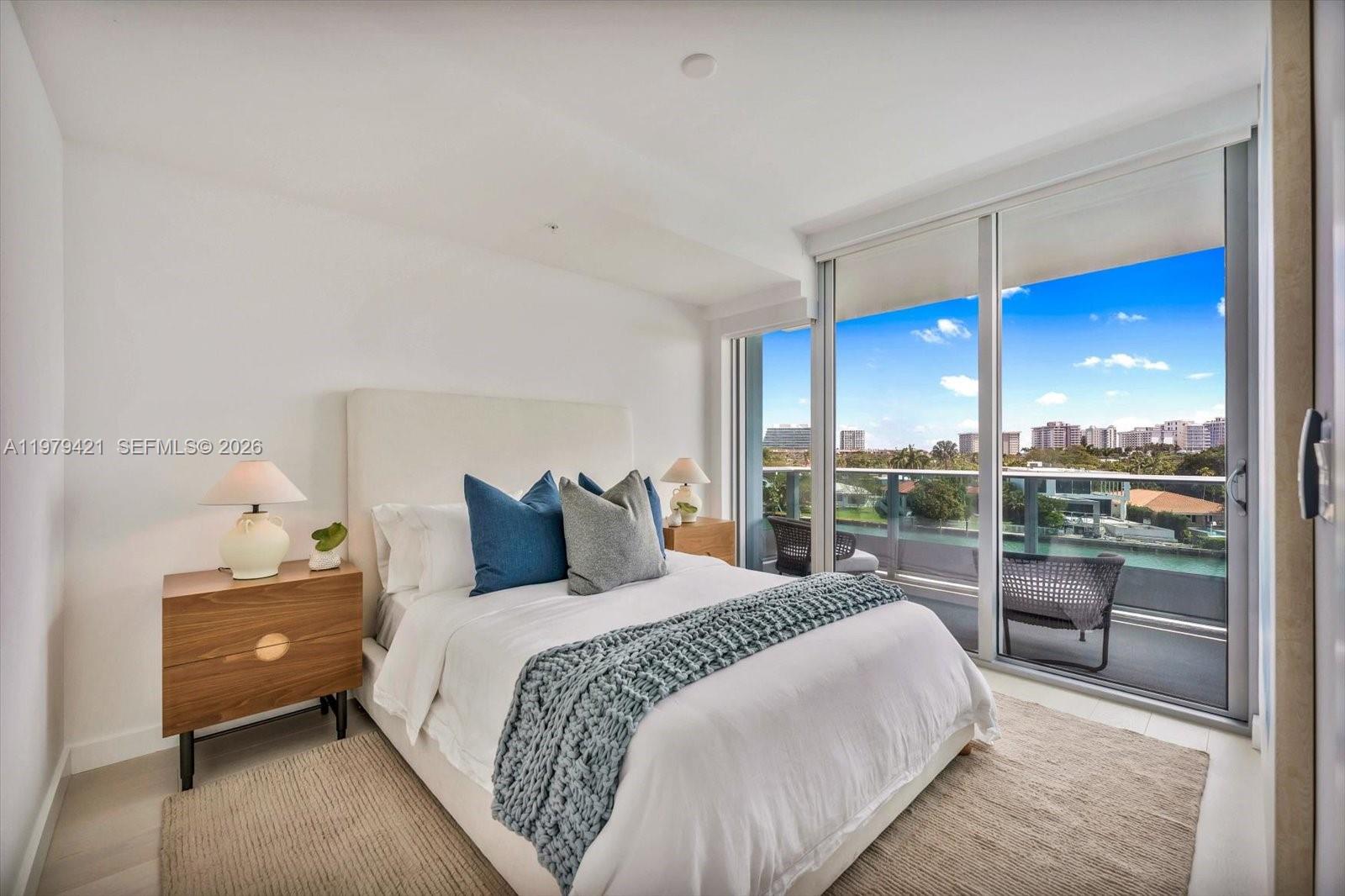 9201 E Bay Hbr Dr #503 Bal Harbour, FL 33154