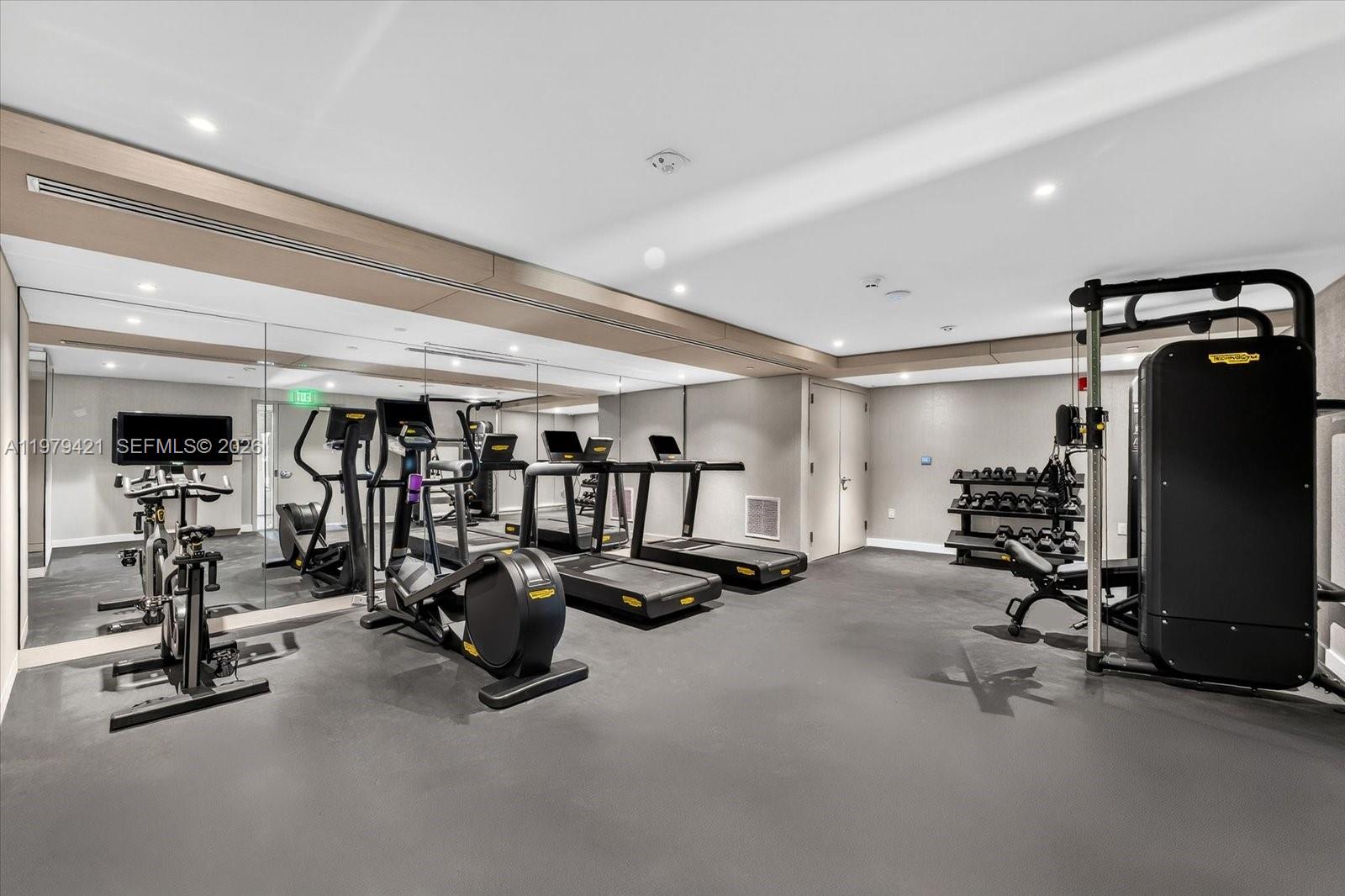 9201 E Bay Hbr Dr #503 Bal Harbour, FL 33154