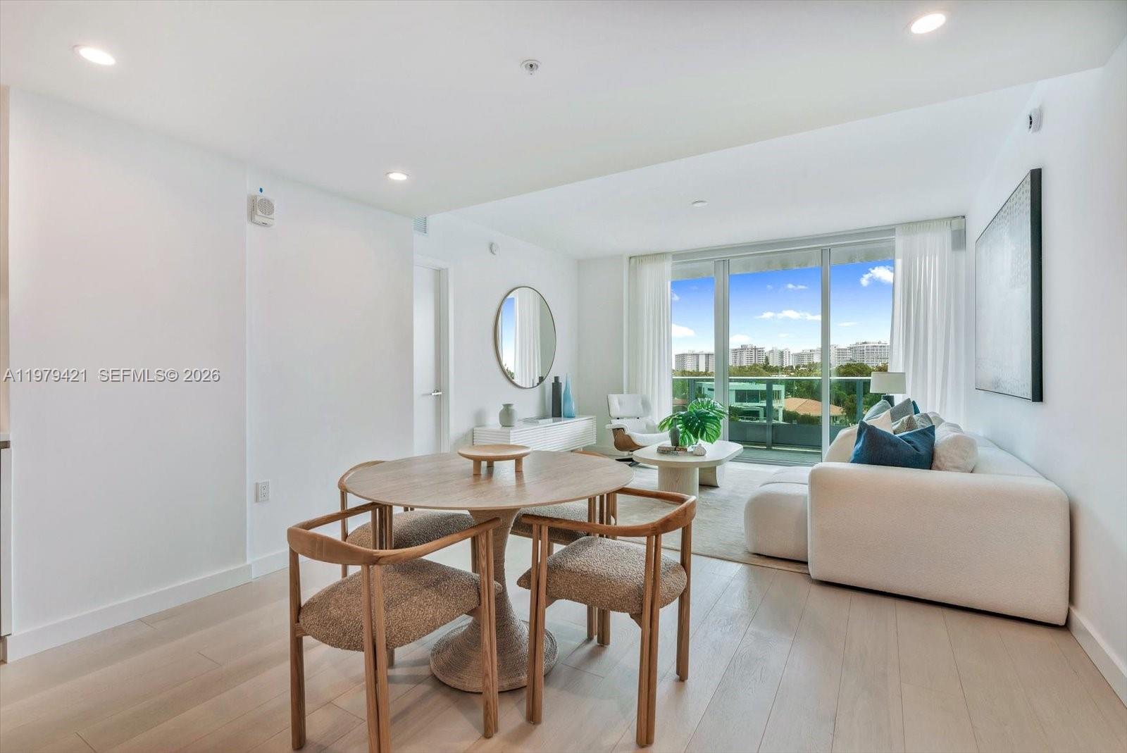 9201 E Bay Hbr Dr #503 Bal Harbour, FL 33154