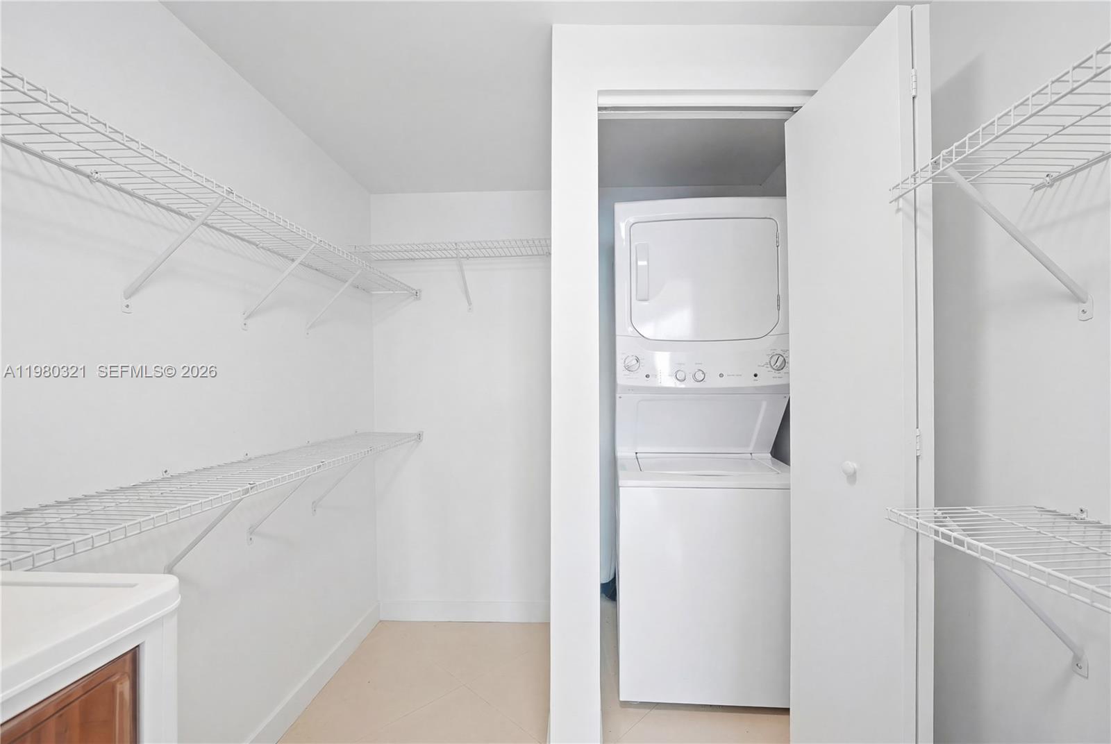 60 SW 13th St #4414 Miami, FL 33130