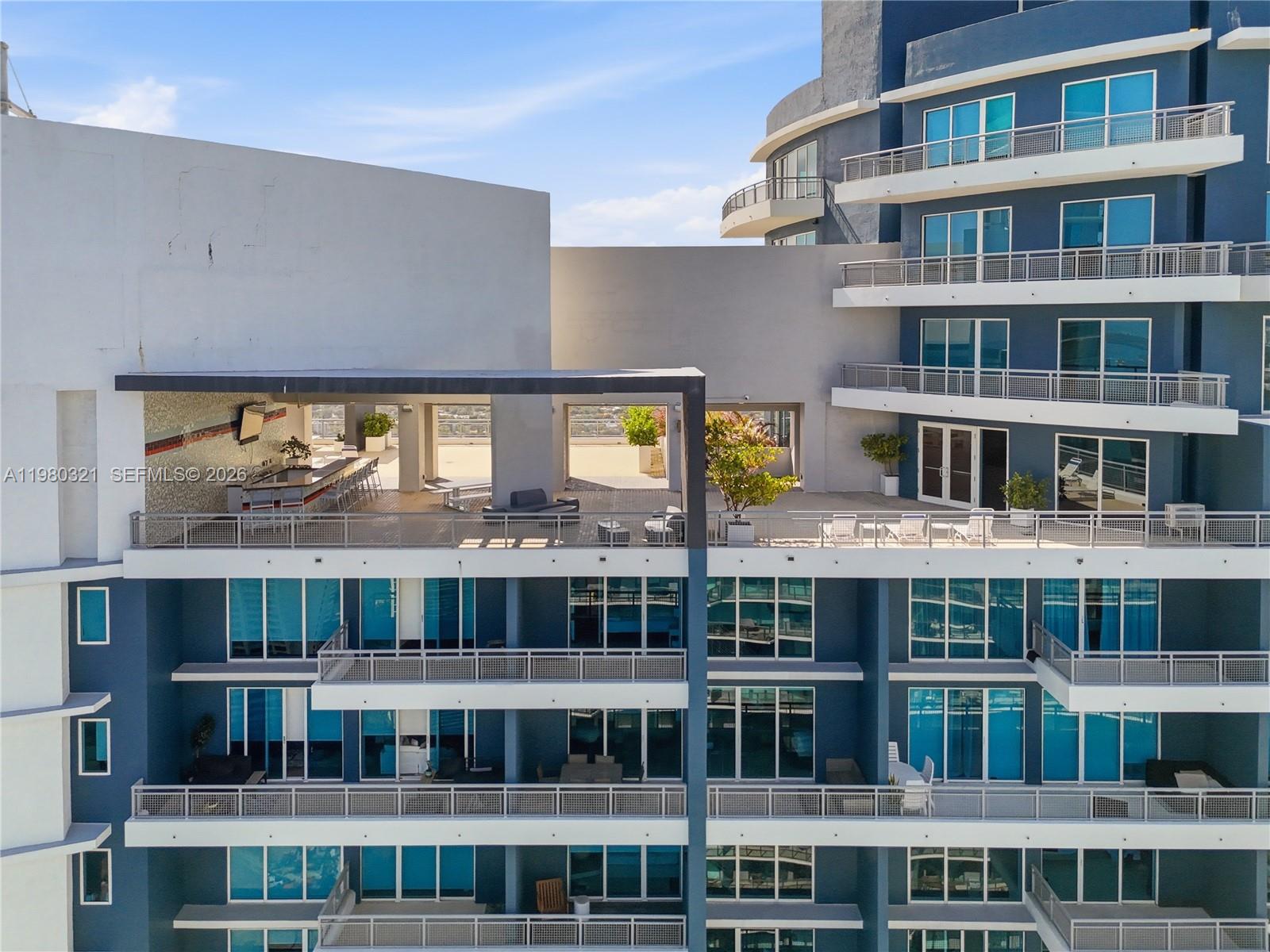 60 SW 13th St #4414 Miami, FL 33130