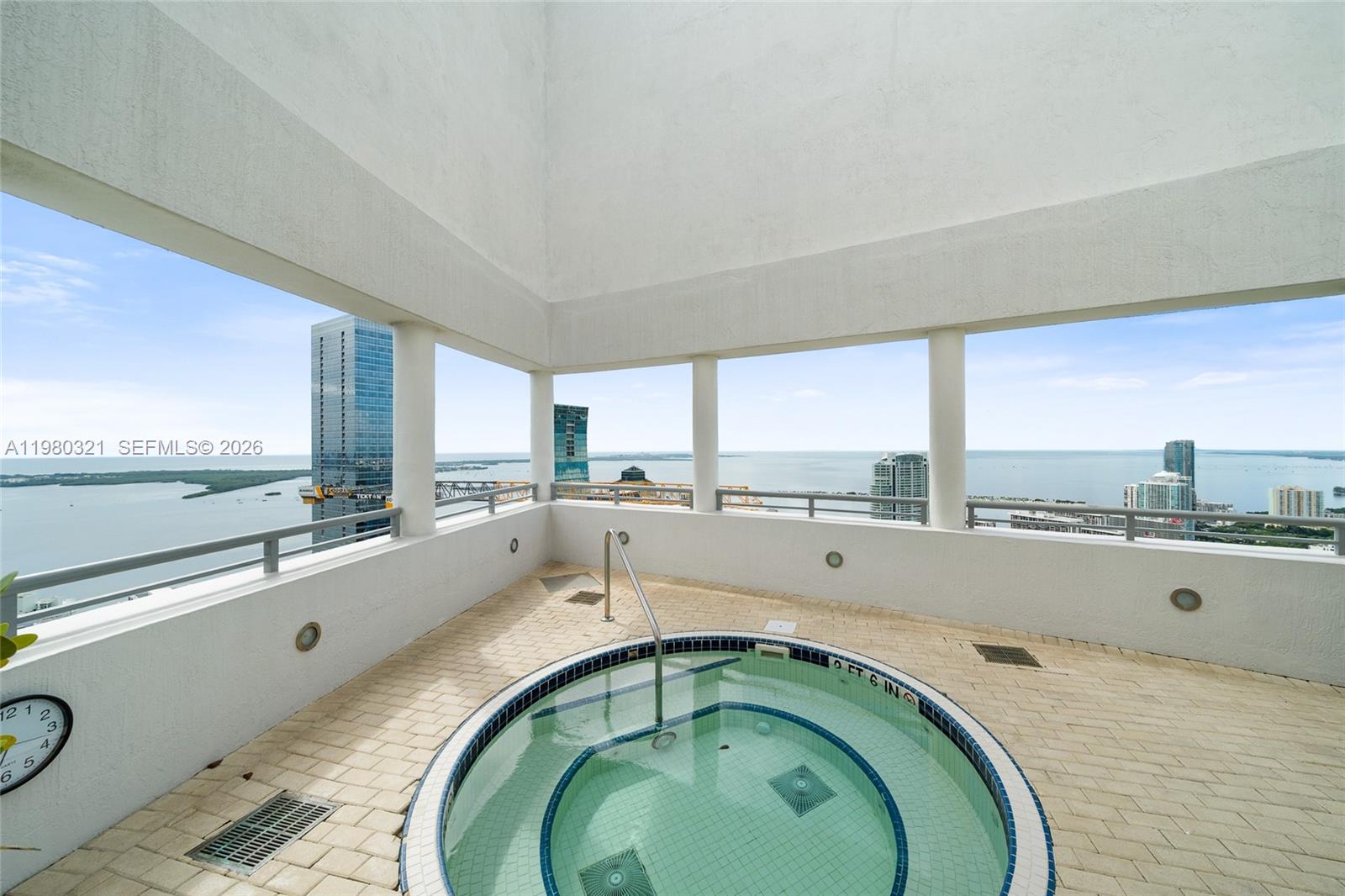 60 SW 13th St #4414 Miami, FL 33130