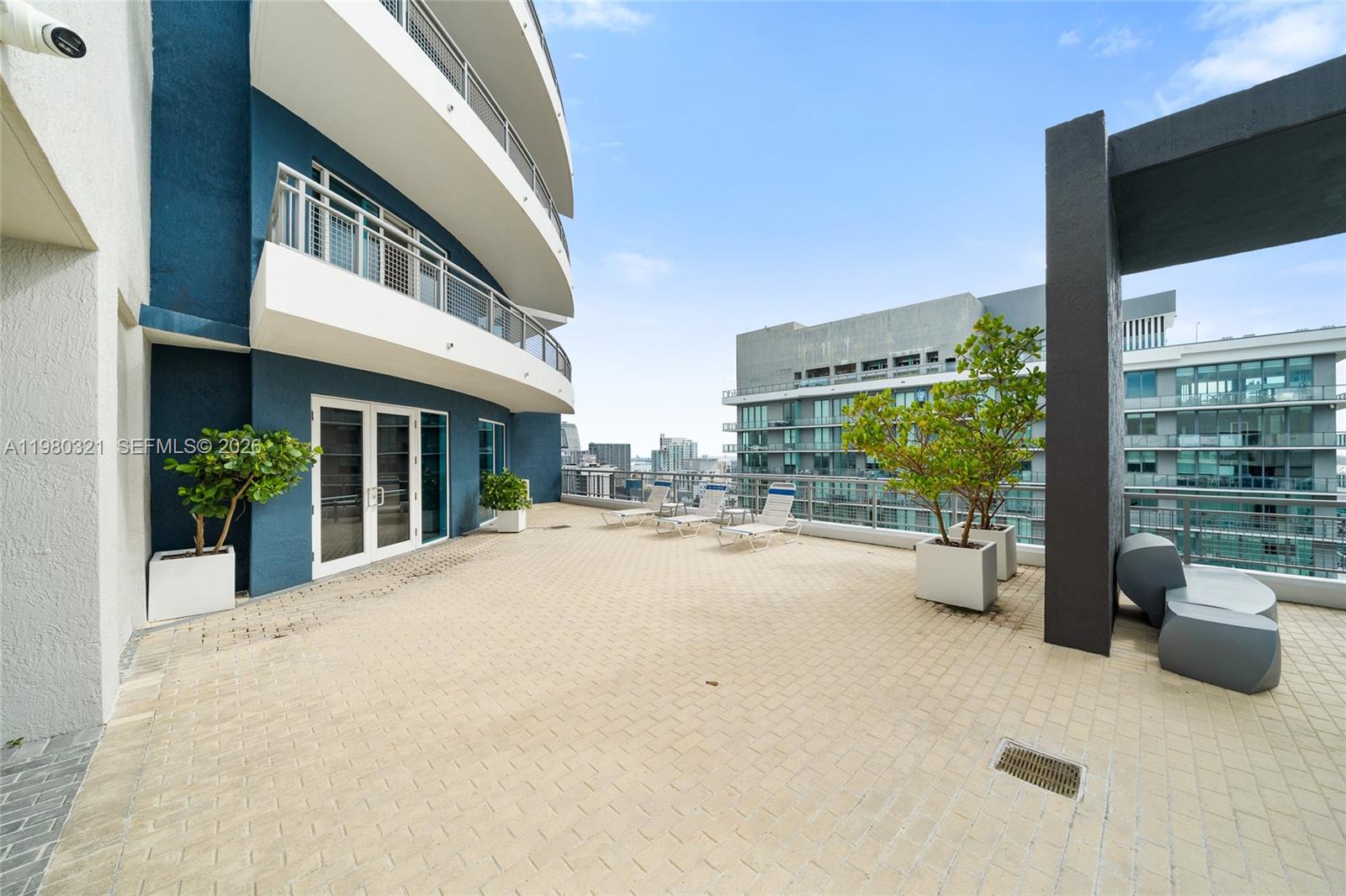 60 SW 13th St #4414 Miami, FL 33130