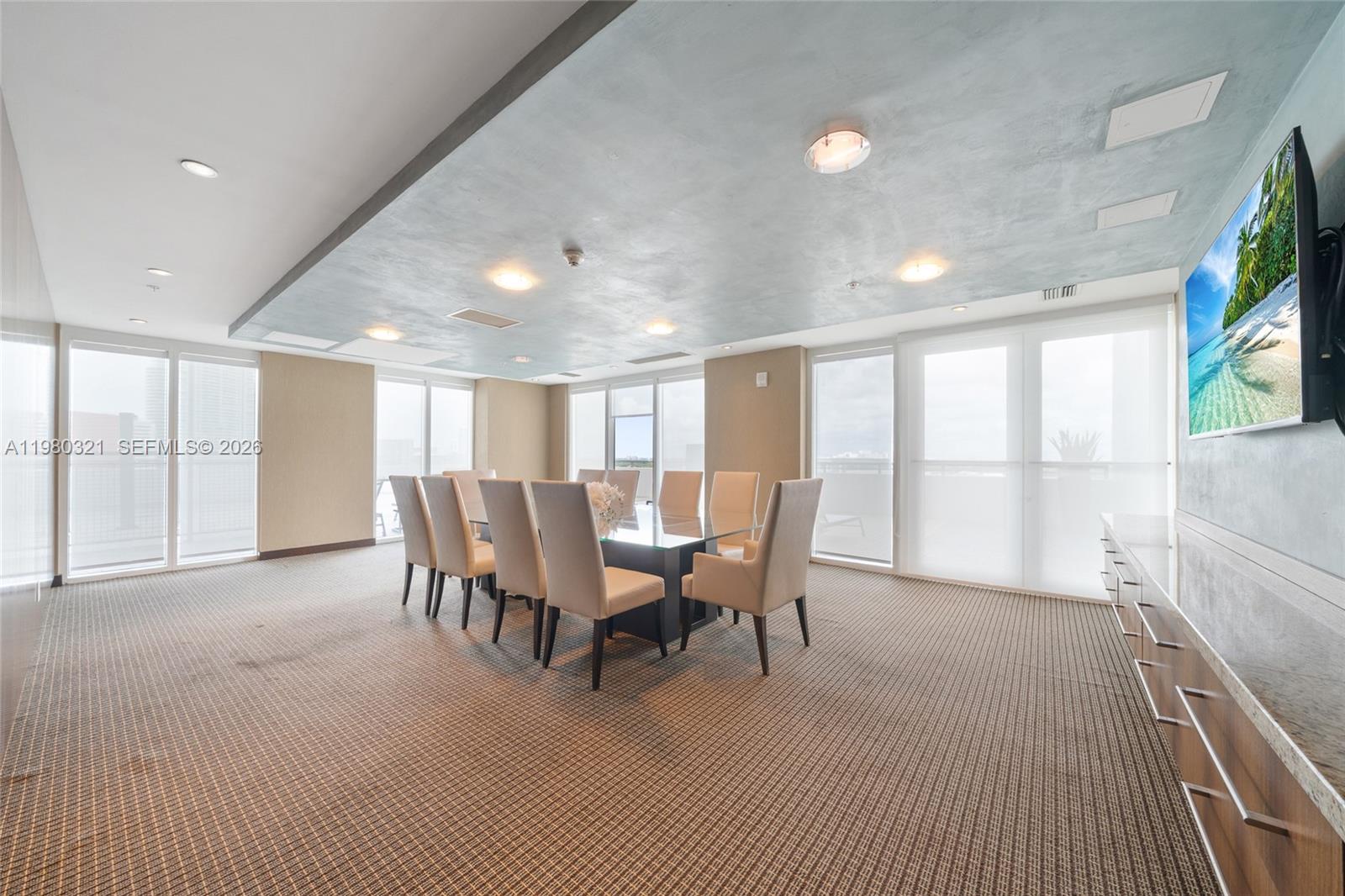 60 SW 13th St #4414 Miami, FL 33130