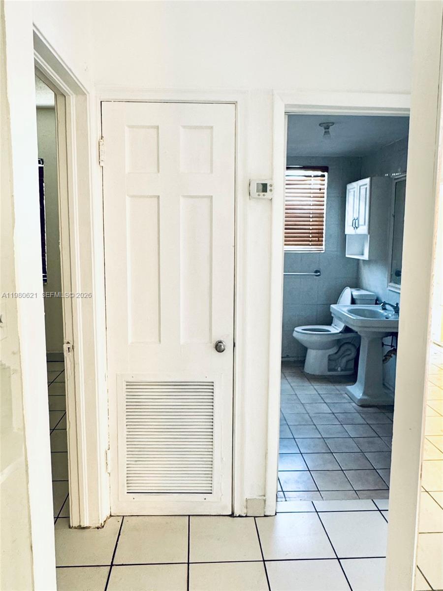 2395 SW 2nd St Miami, FL 33135