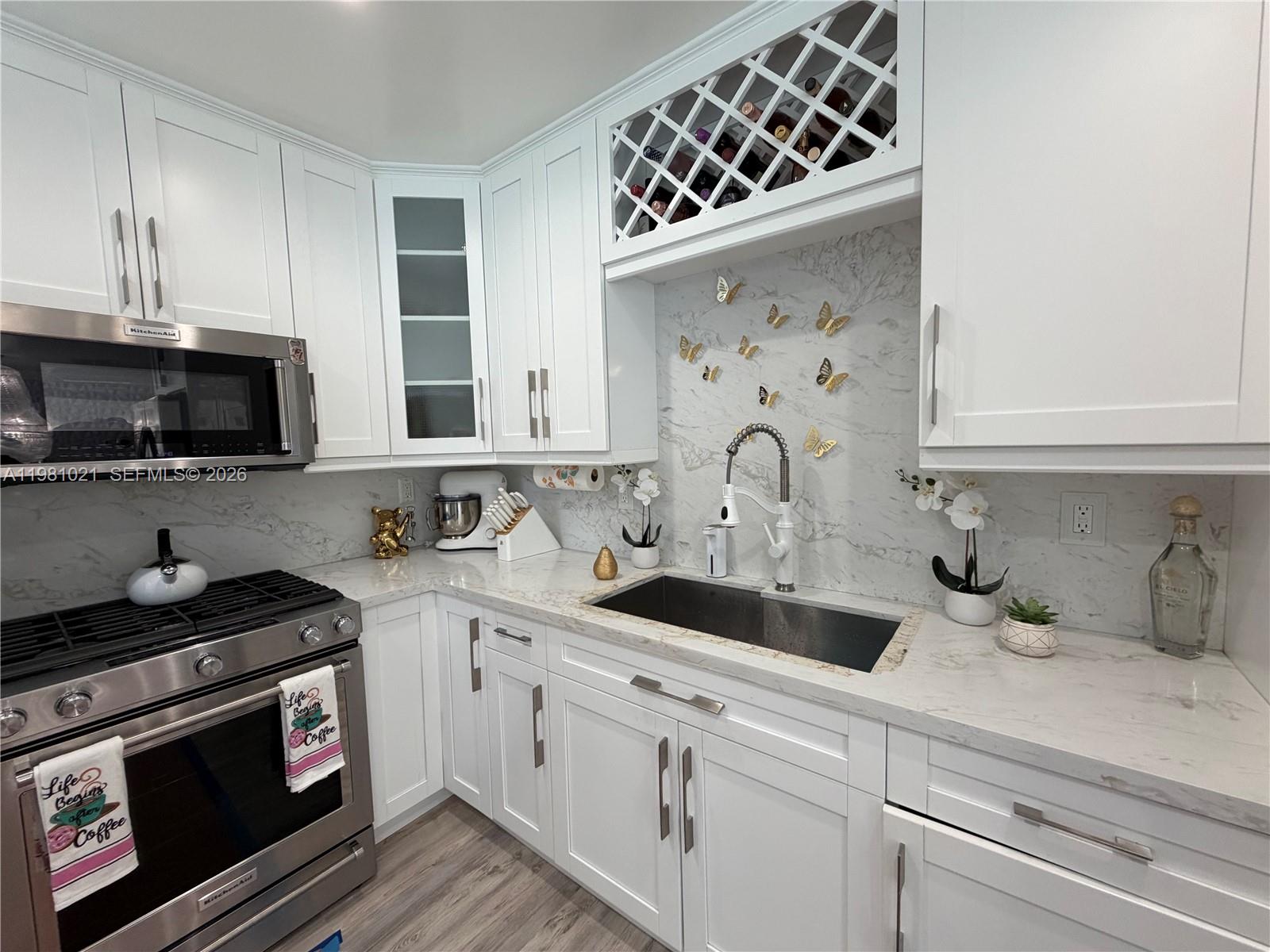 2250 NW 196th St #n/a Miami Gardens, FL 33056