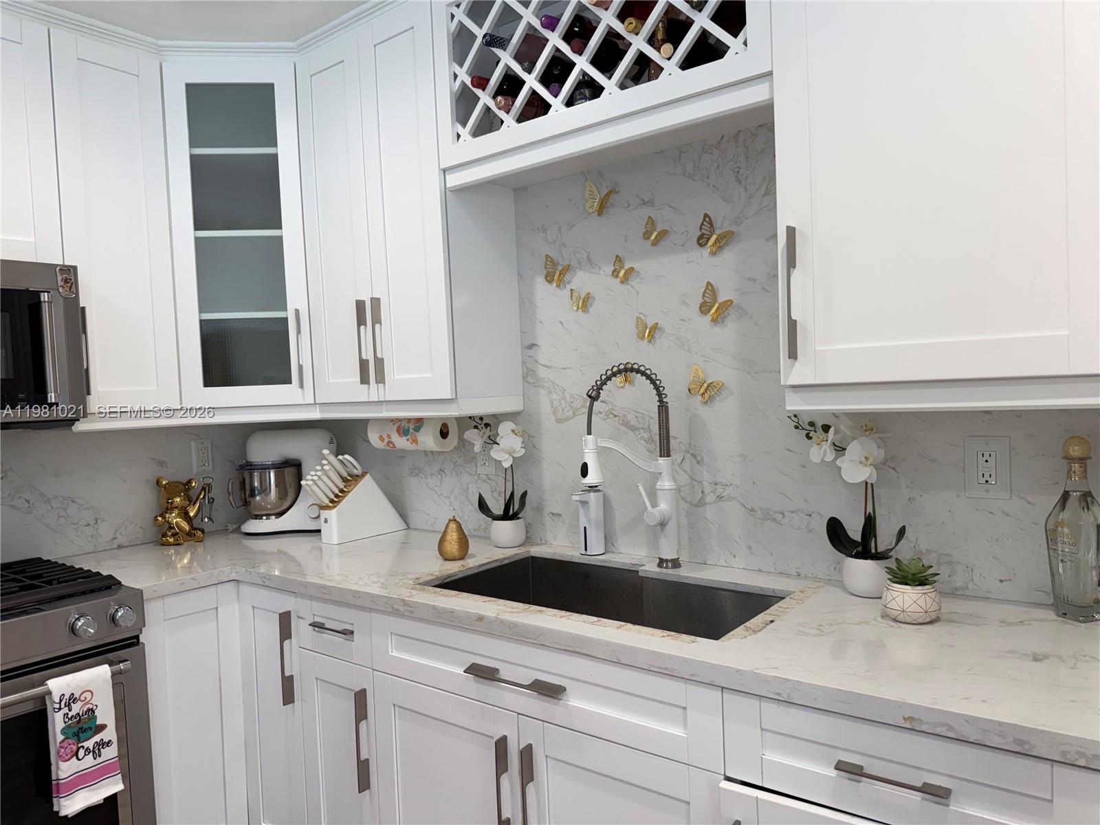 2250 NW 196th St #n/a Miami Gardens, FL 33056