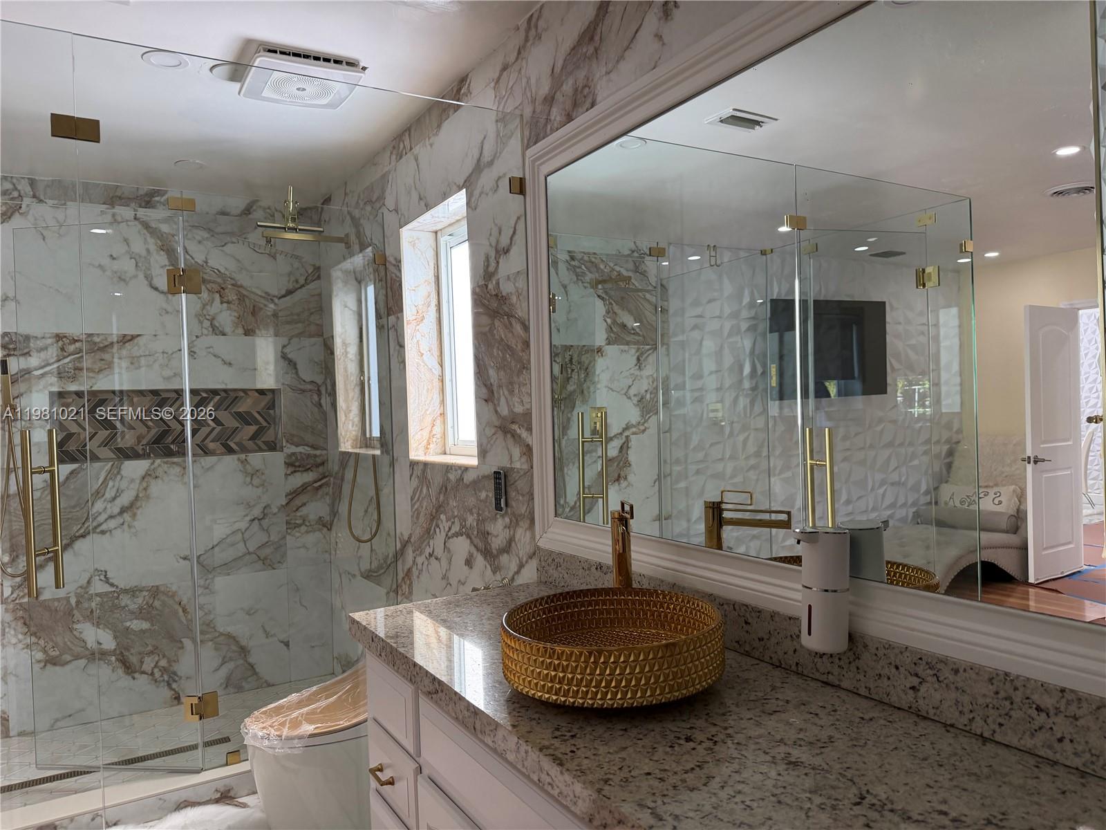 2250 NW 196th St #n/a Miami Gardens, FL 33056