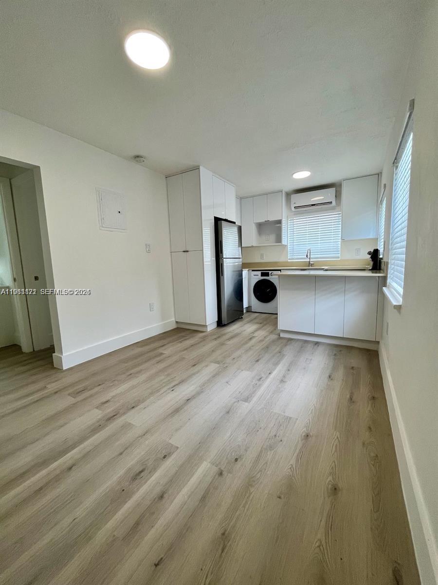 833 W 39th St #3 Miami Beach, FL 33140