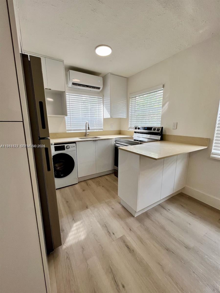 833 W 39th St #3 Miami Beach, FL 33140