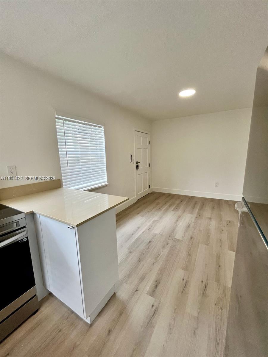 833 W 39th St #3 Miami Beach, FL 33140