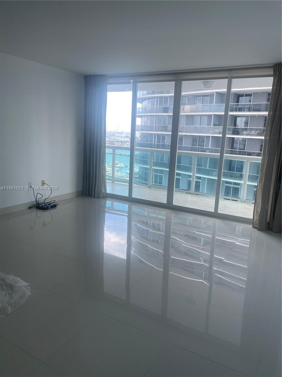 1800 N Bayshore Dr #1812 Miami, FL 33132