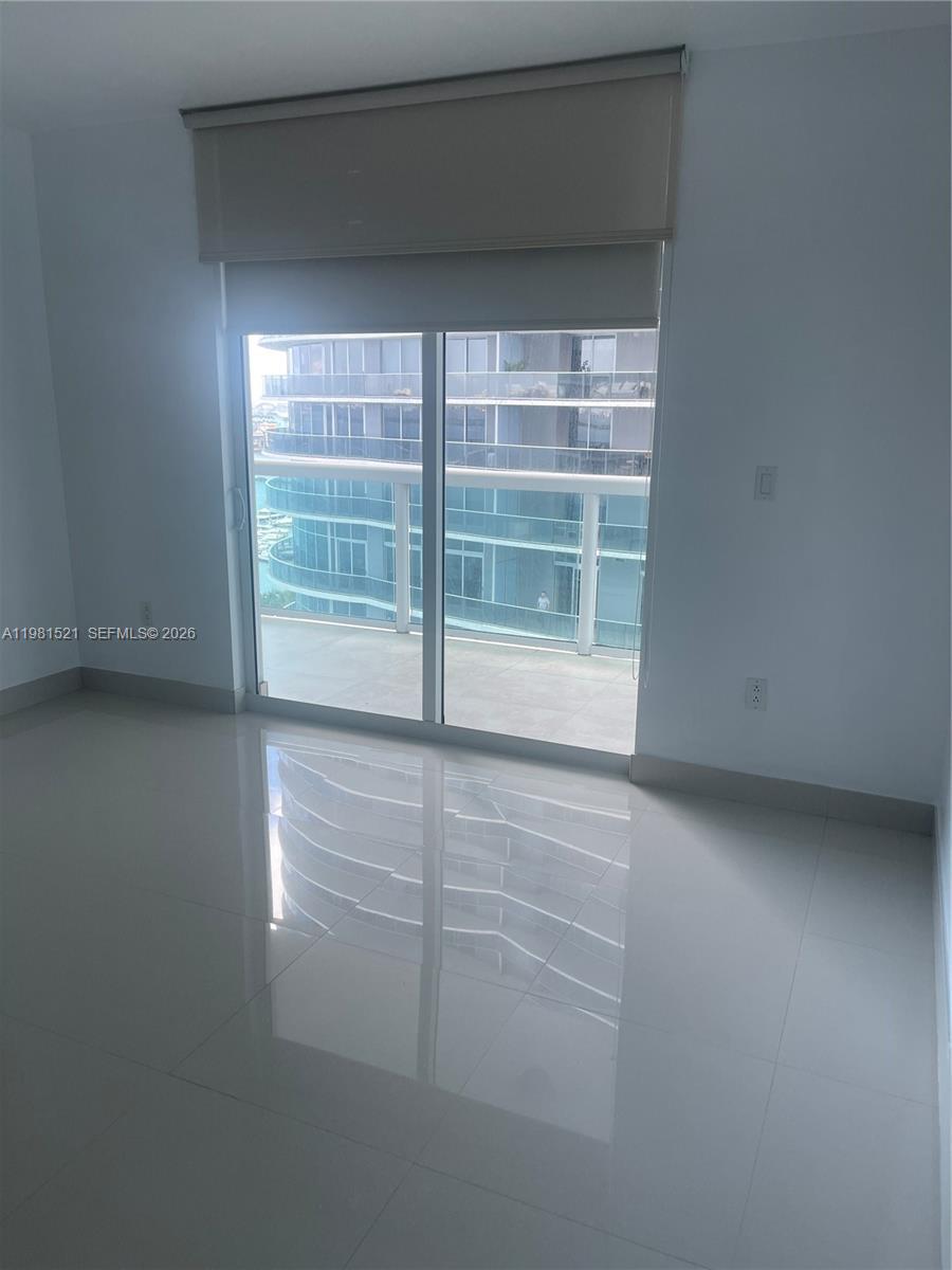 1800 N Bayshore Dr #1812 Miami, FL 33132