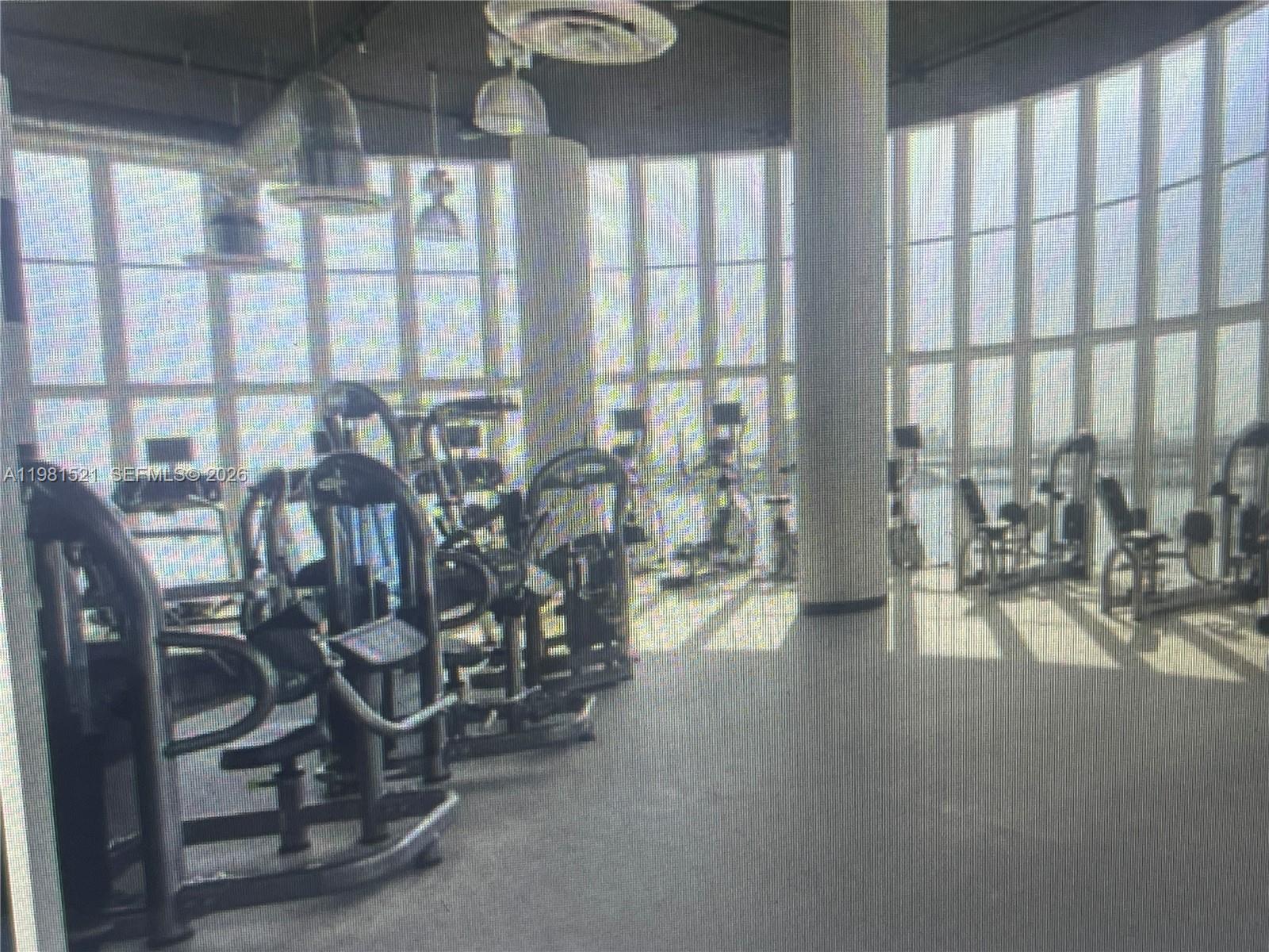 1800 N Bayshore Dr #1812 Miami, FL 33132