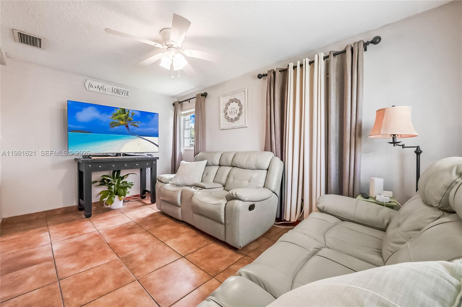 6350 NW 39th Ter Virginia Gardens, FL 33166