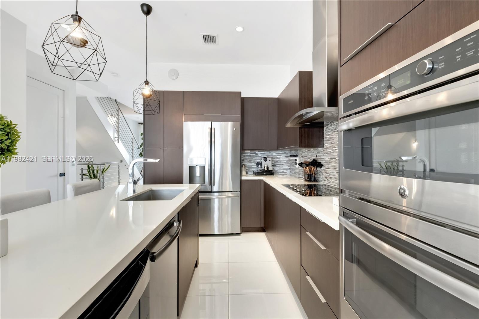 6630 NW 104th Path Doral, FL 33178