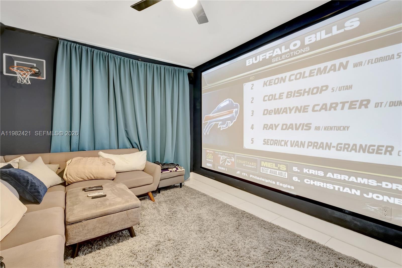 6630 NW 104th Path Doral, FL 33178