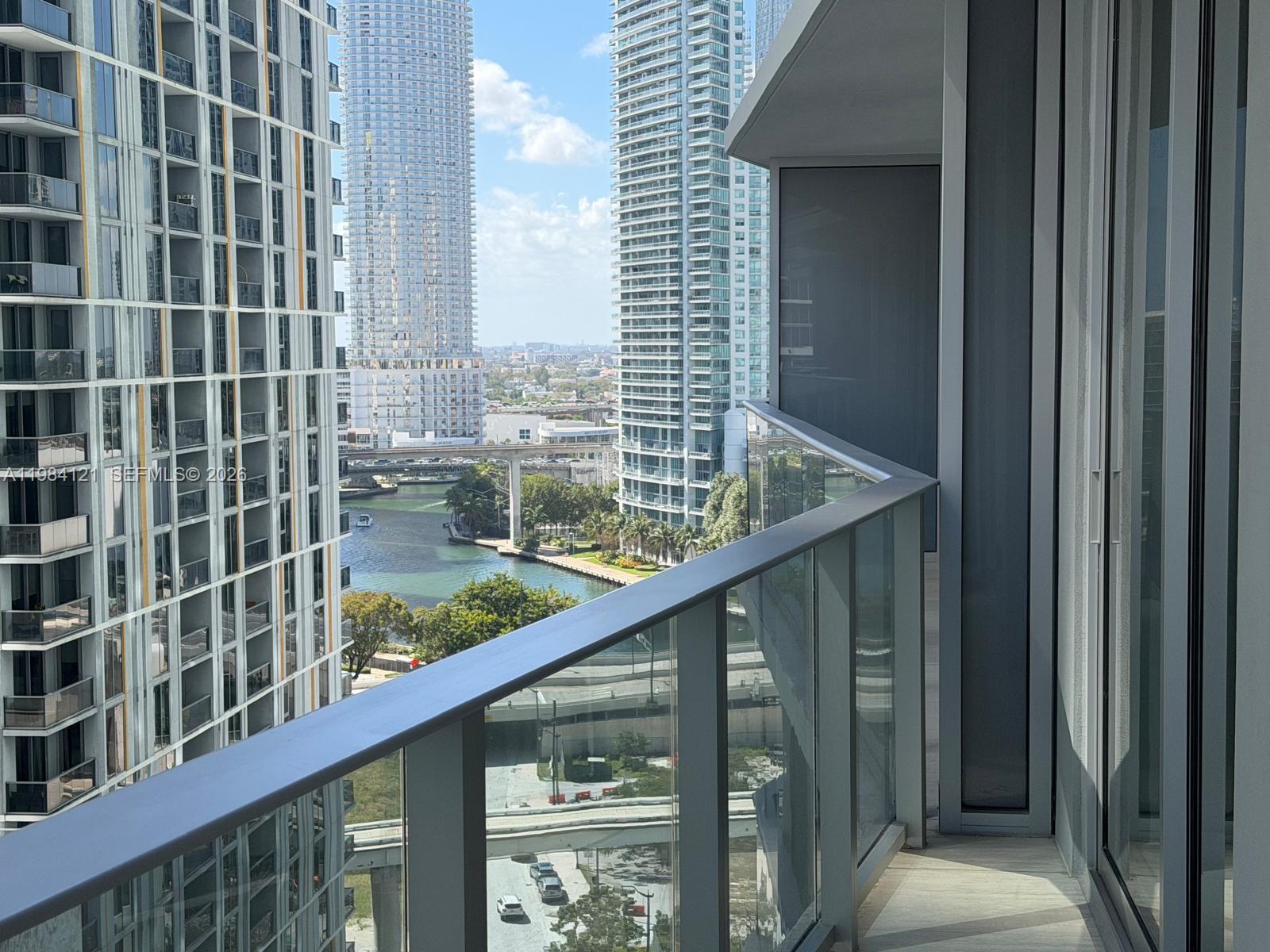 99 SE 5th St #1611 Miami, FL 33131