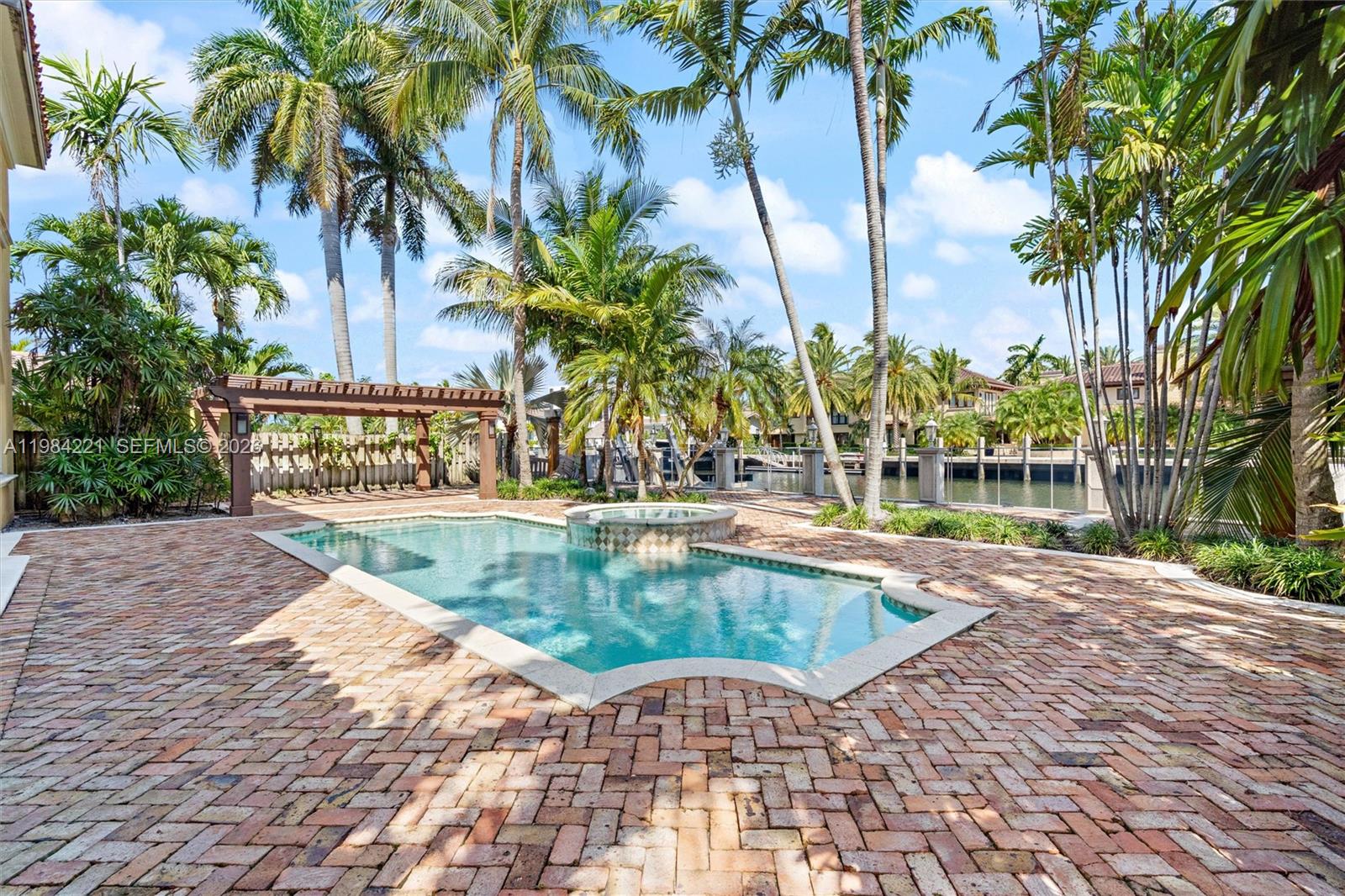 1701 SE 10th St Fort Lauderdale, FL 33316