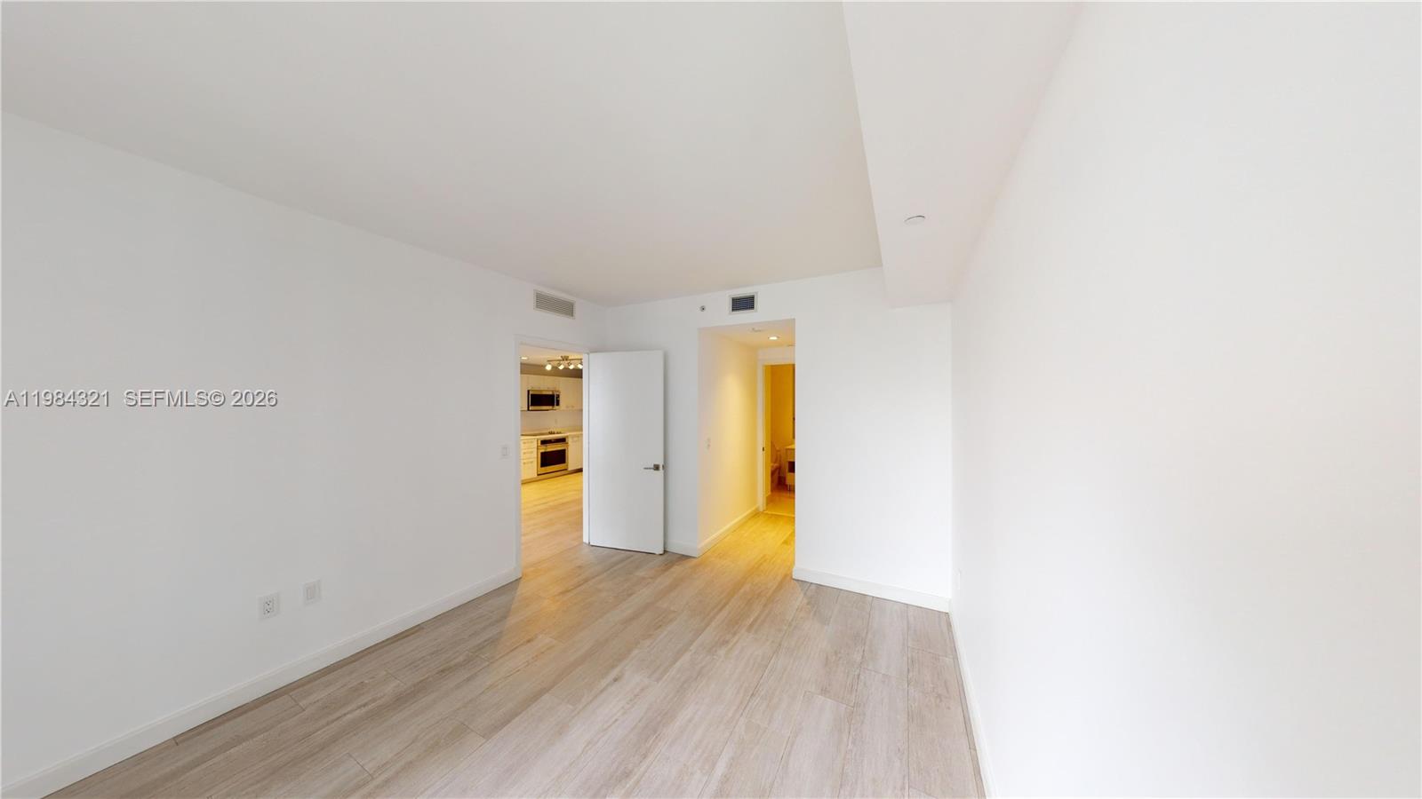 55 SW 9th St #2010 Miami, FL 33130