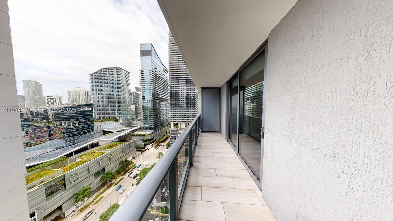 55 SW 9th St #2010 Miami, FL 33130