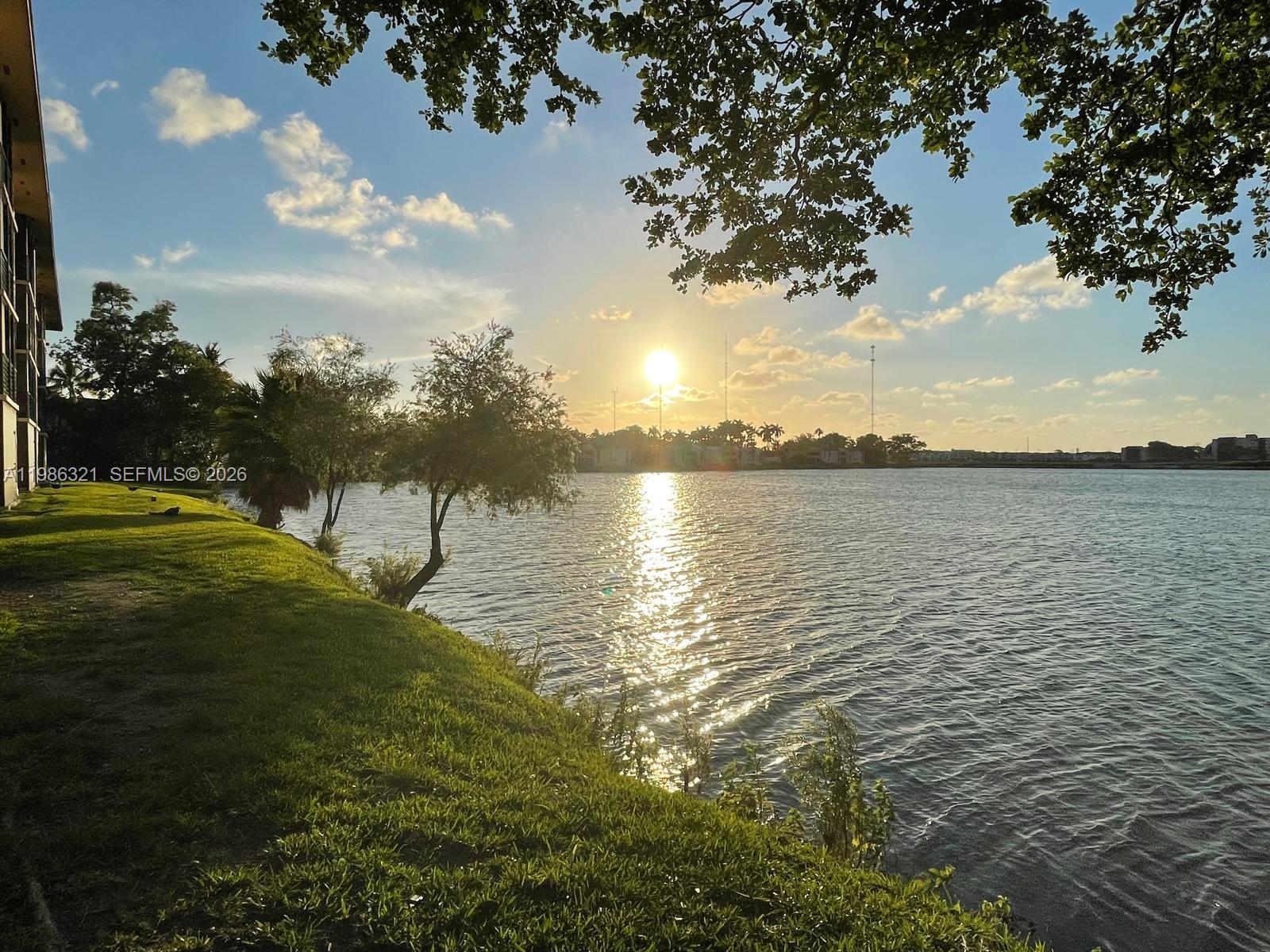 511 Ives Dairy Rd #301-6