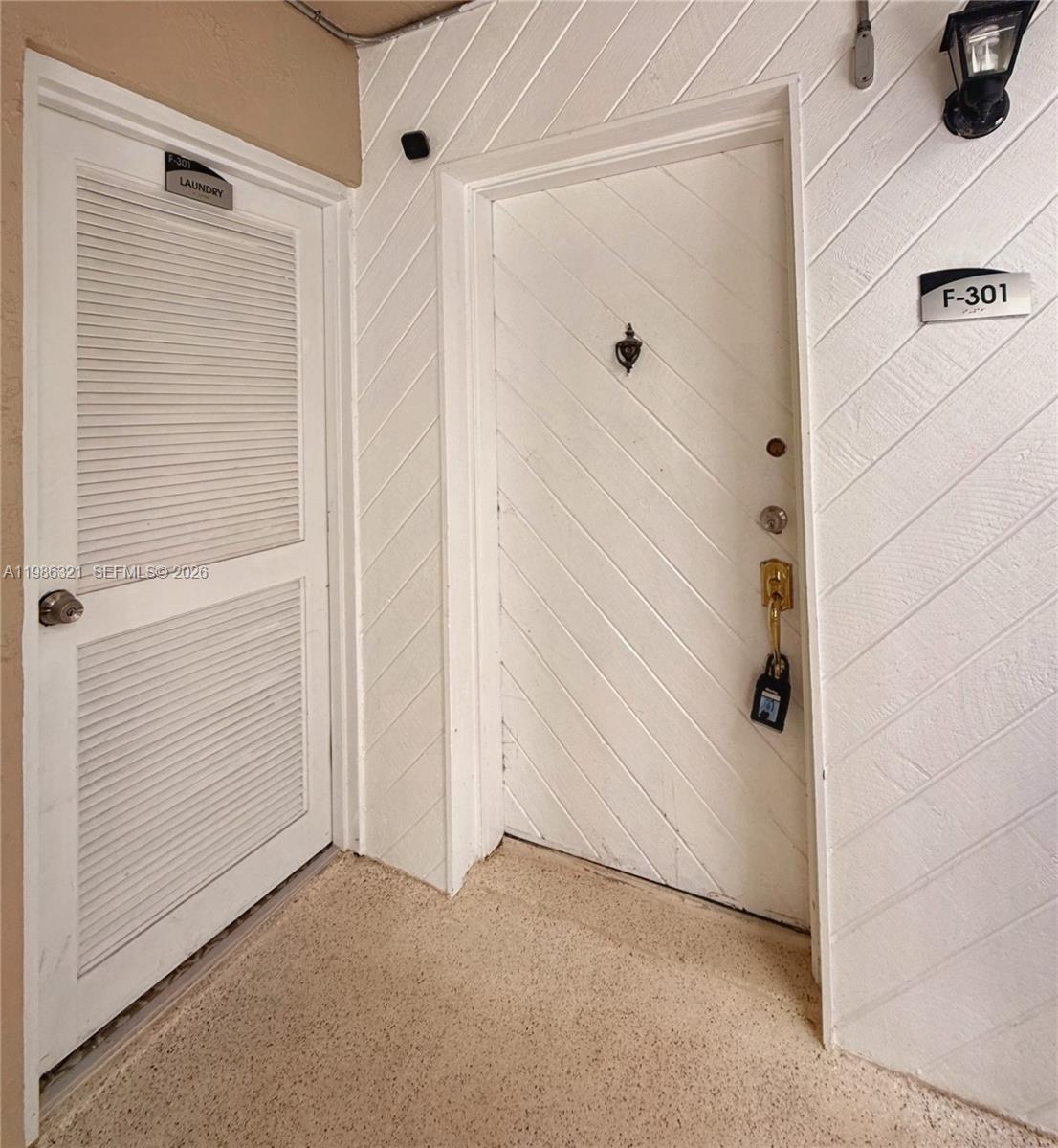 511 Ives Dairy Rd #301-6 Miami, FL 33179