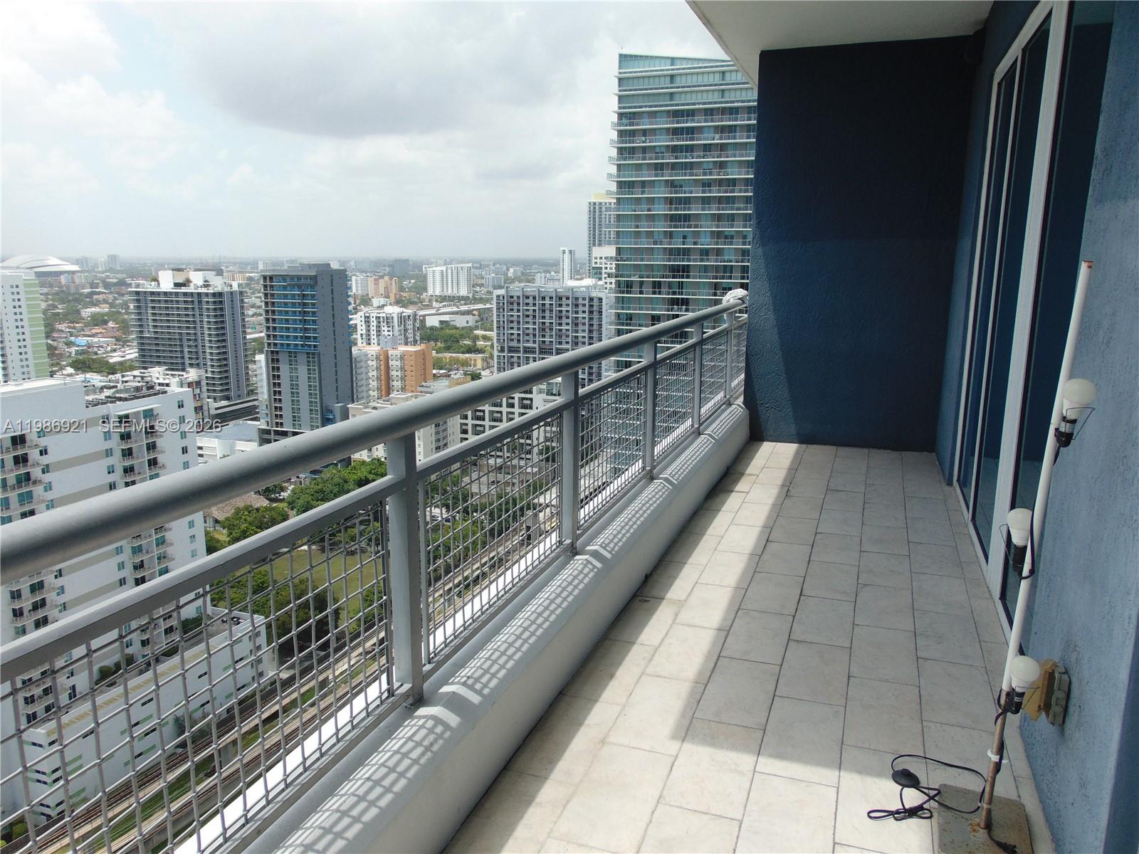 image Infinity at Brickell1