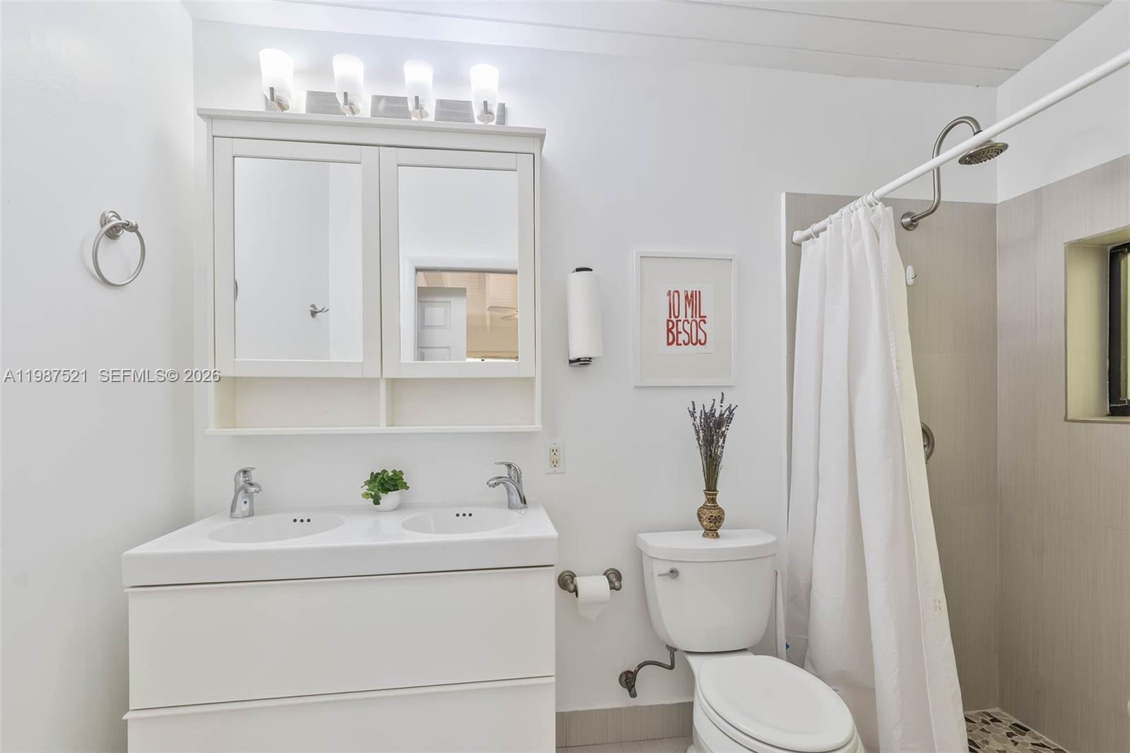 7720 SW 59th Ct South Miami, FL 33143