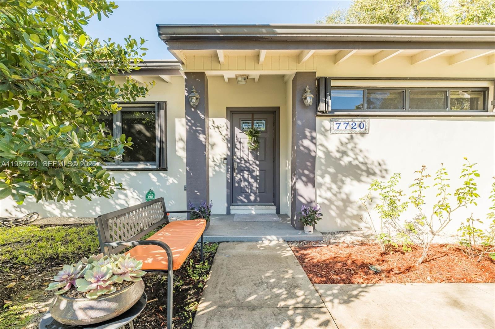 7720 SW 59th Ct South Miami, FL 33143