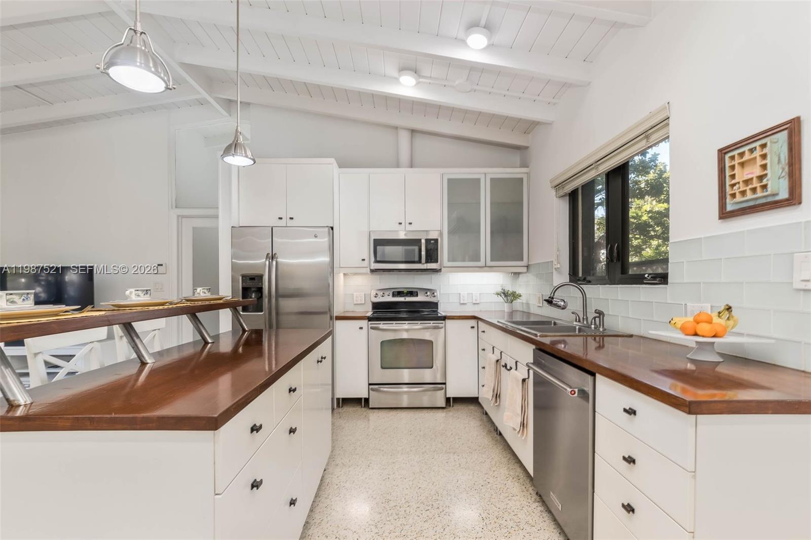 7720 SW 59th Ct South Miami, FL 33143