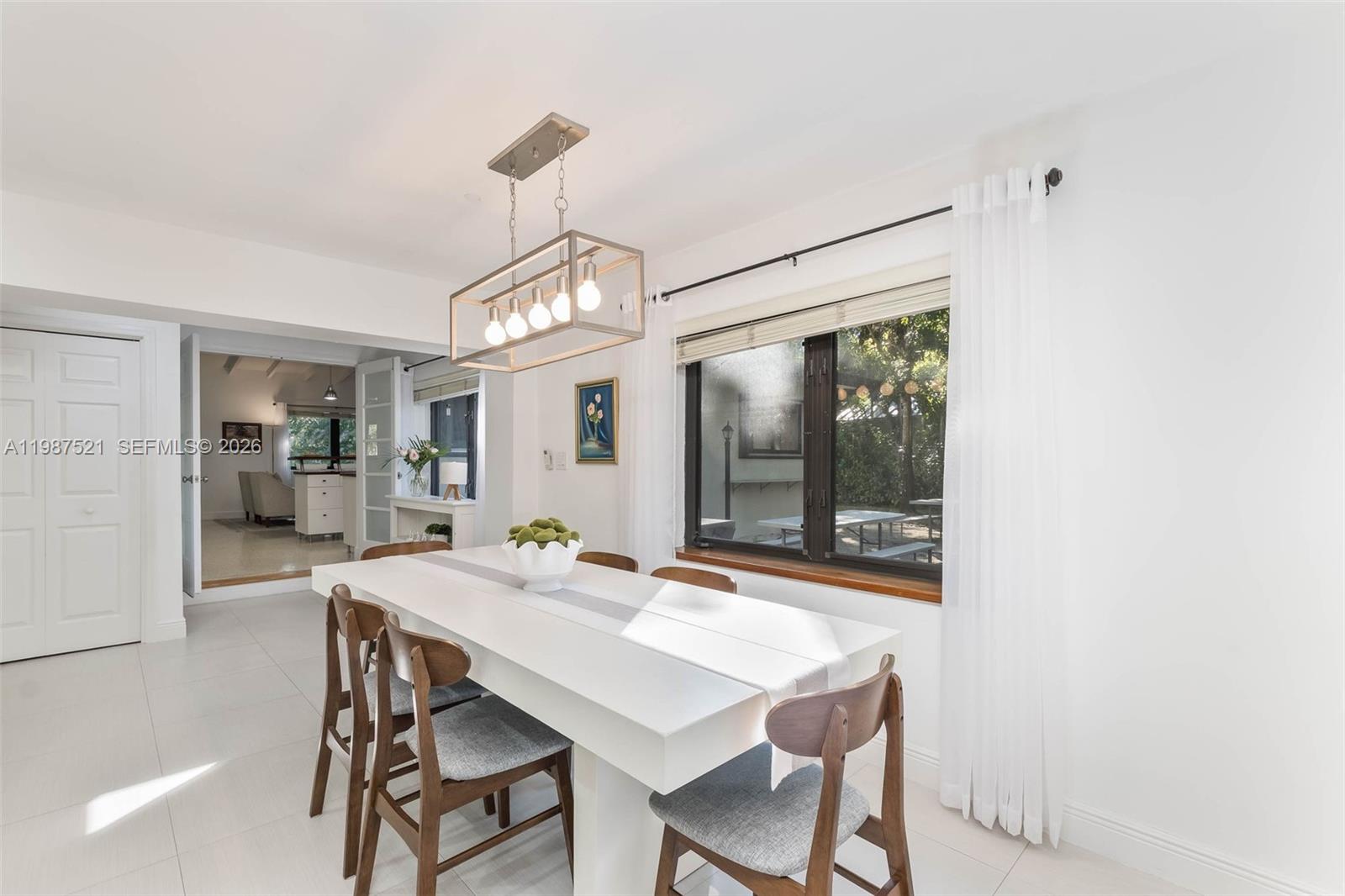 7720 SW 59th Ct South Miami, FL 33143