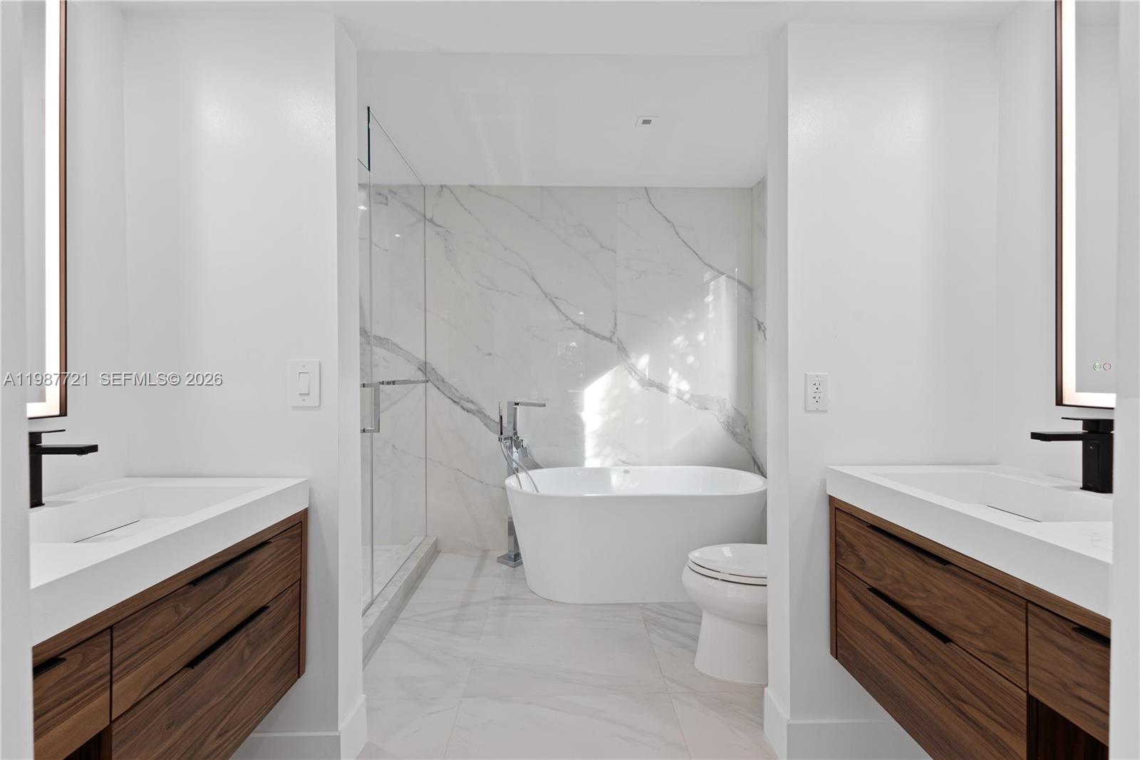 8926 Emerson Ave Surfside, FL 33154