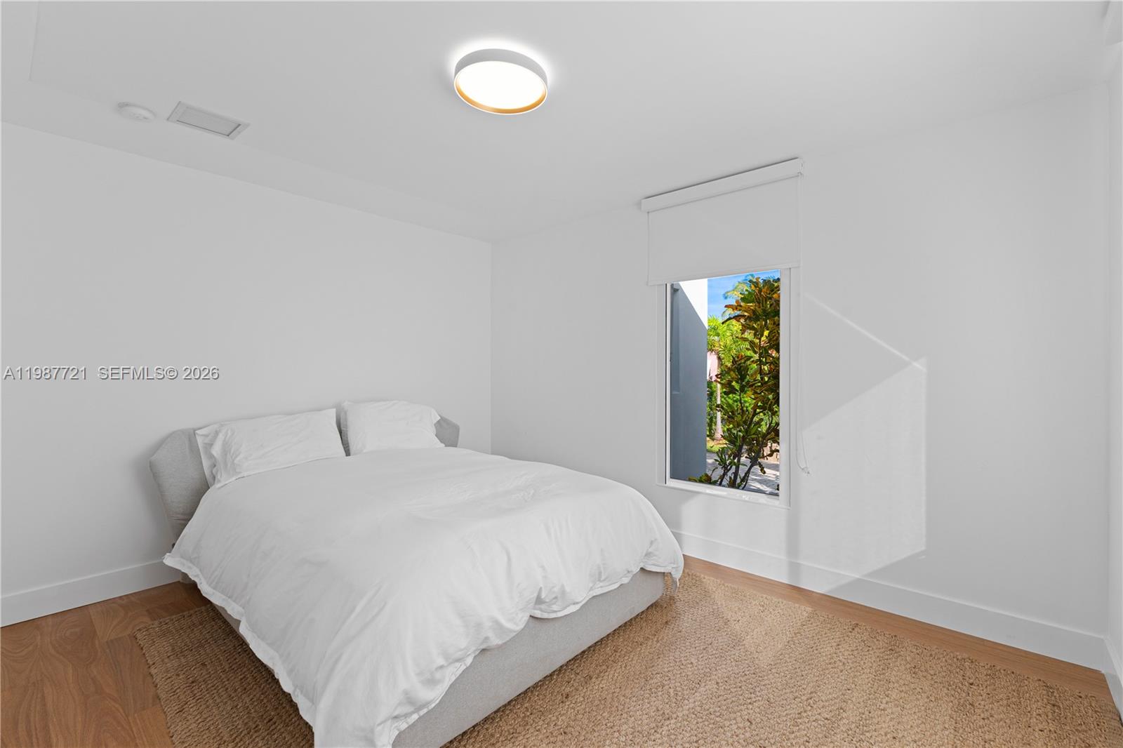 8926 Emerson Ave Surfside, FL 33154