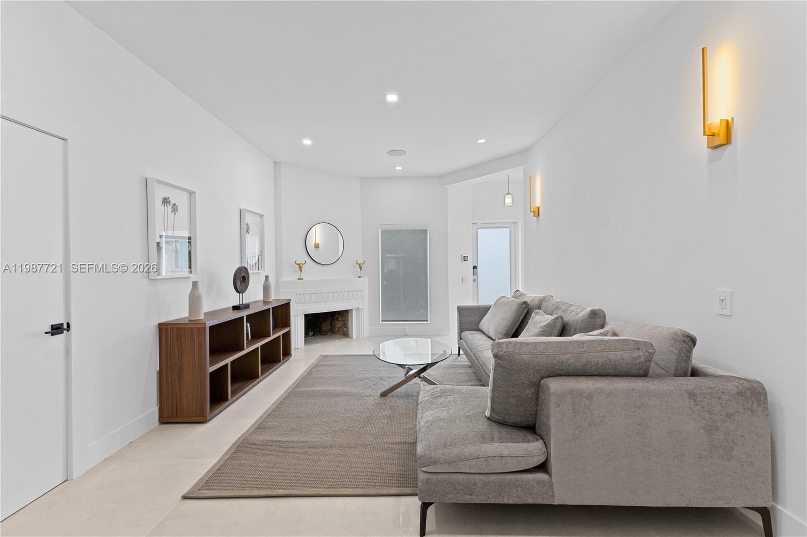 8926 Emerson Ave Surfside, FL 33154