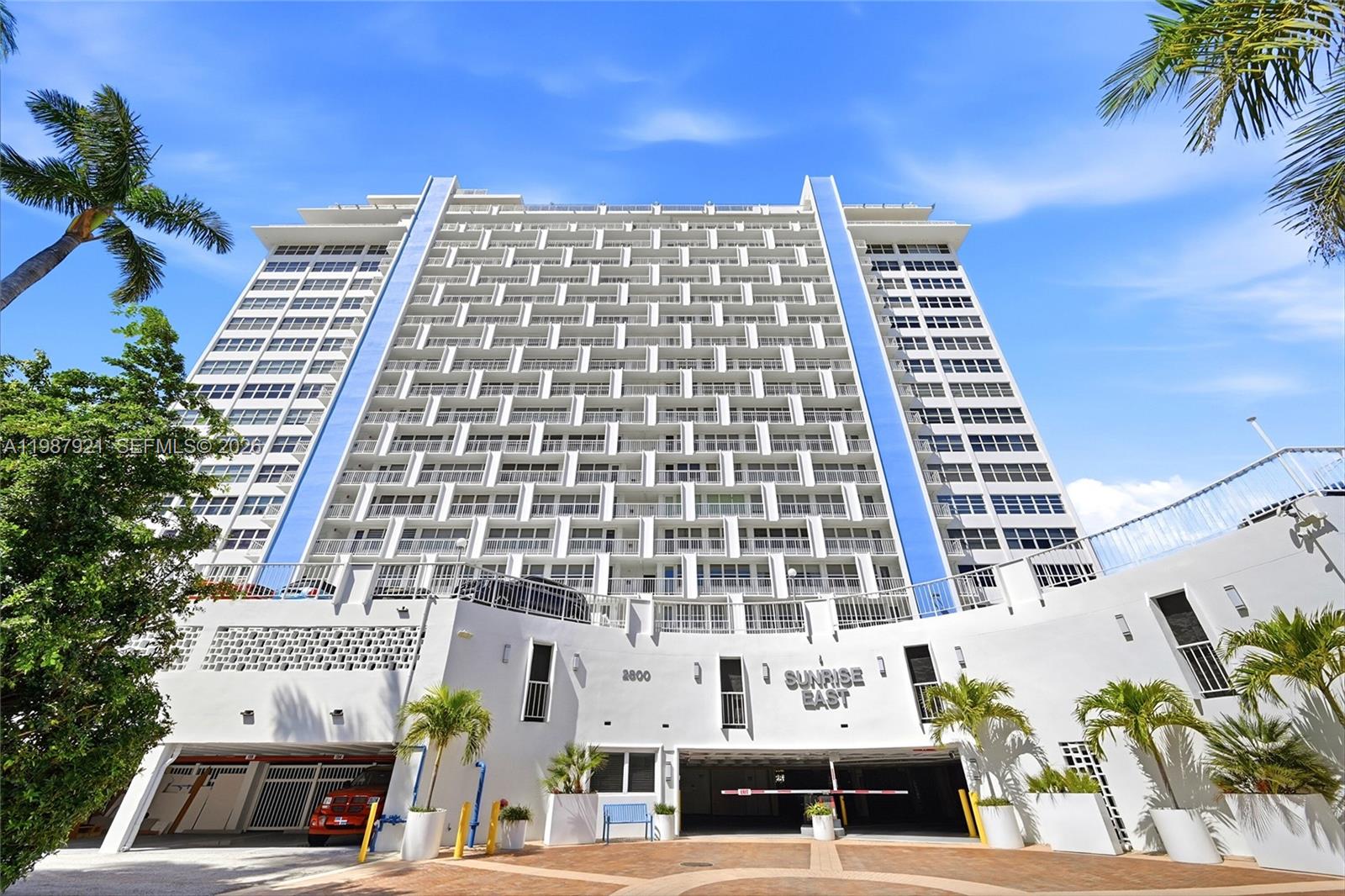 2800 E Sunrise Blvd #7F