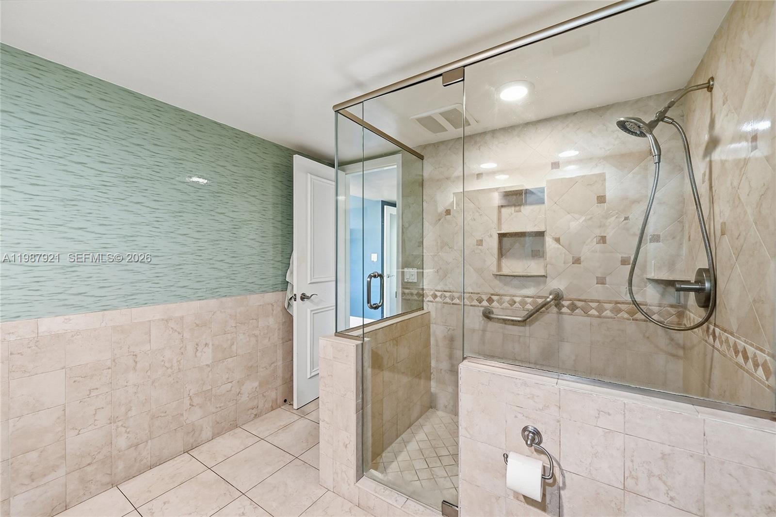 2800 E Sunrise Blvd #7F Fort Lauderdale, FL 33304