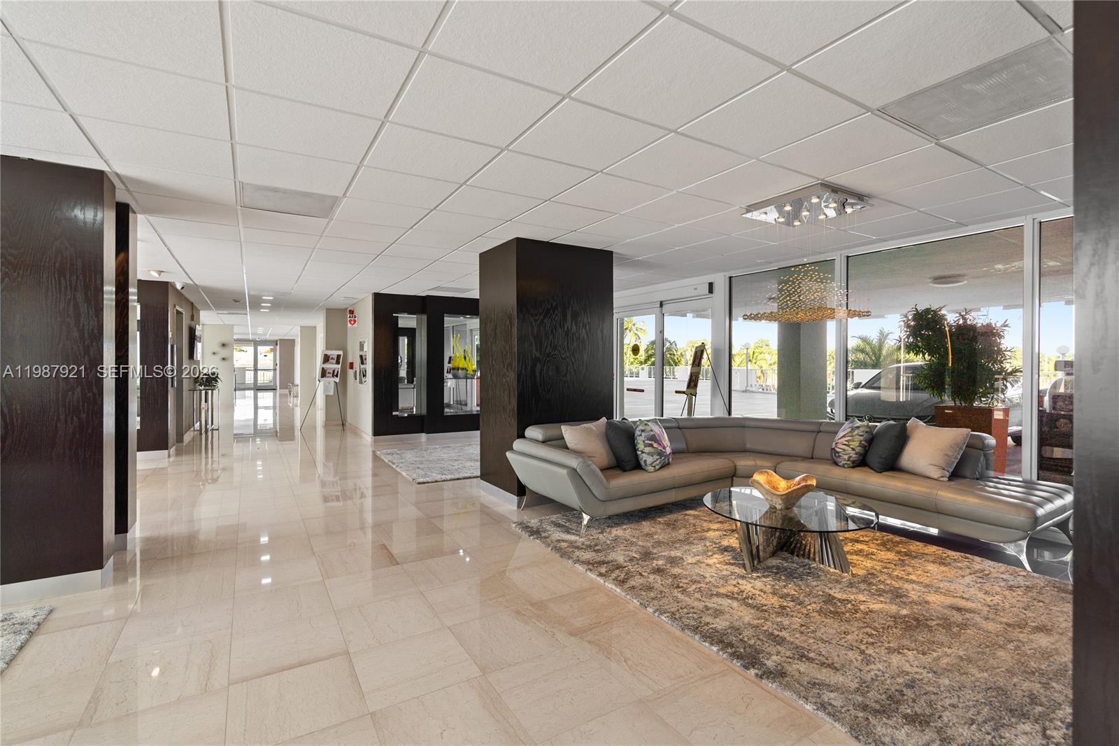 2800 E Sunrise Blvd #7F Fort Lauderdale, FL 33304