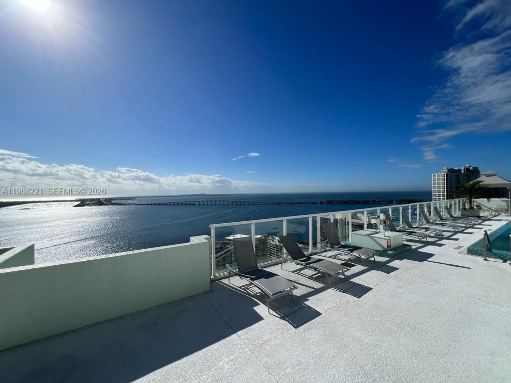 image Emerald at Brickell12