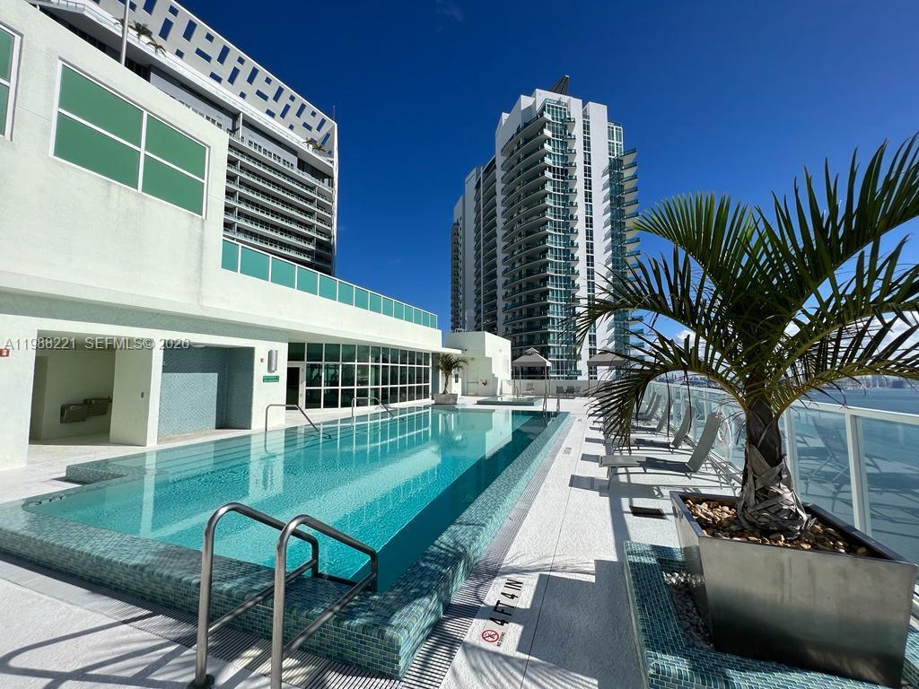 image Emerald at Brickell13
