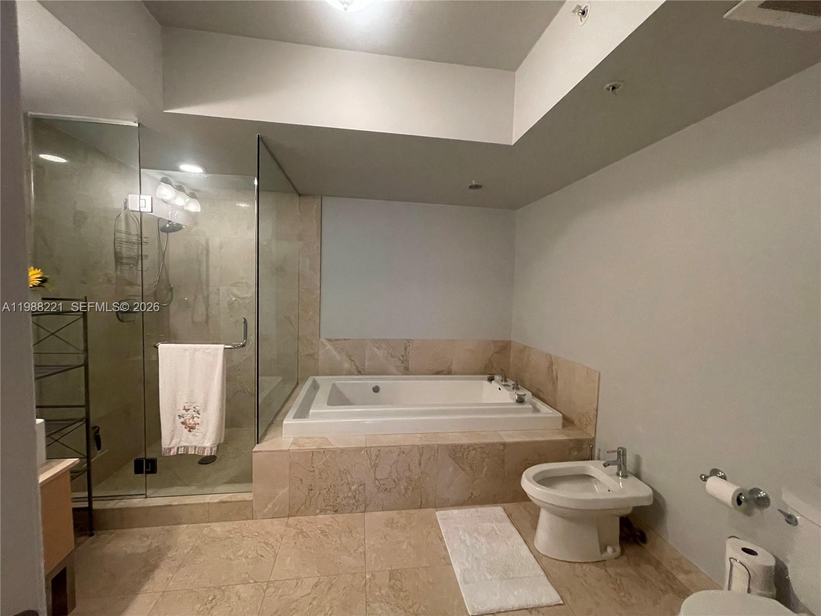 image Emerald at Brickell6