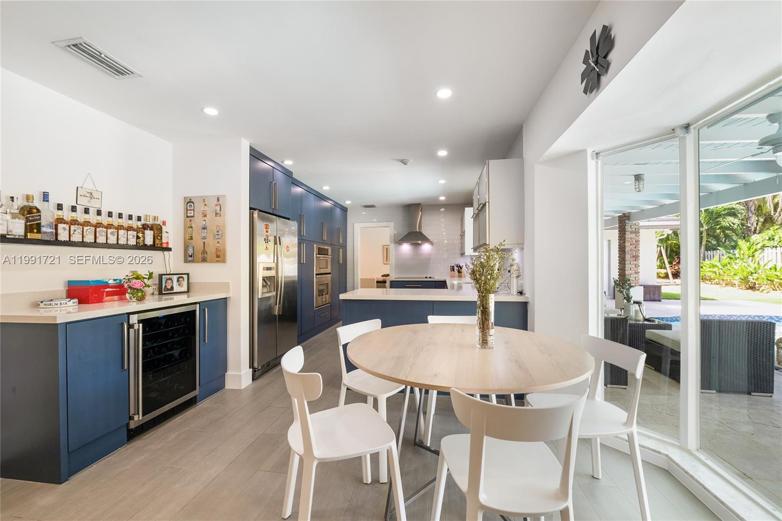 10330 SW 71st Ave Pinecrest, FL 33156