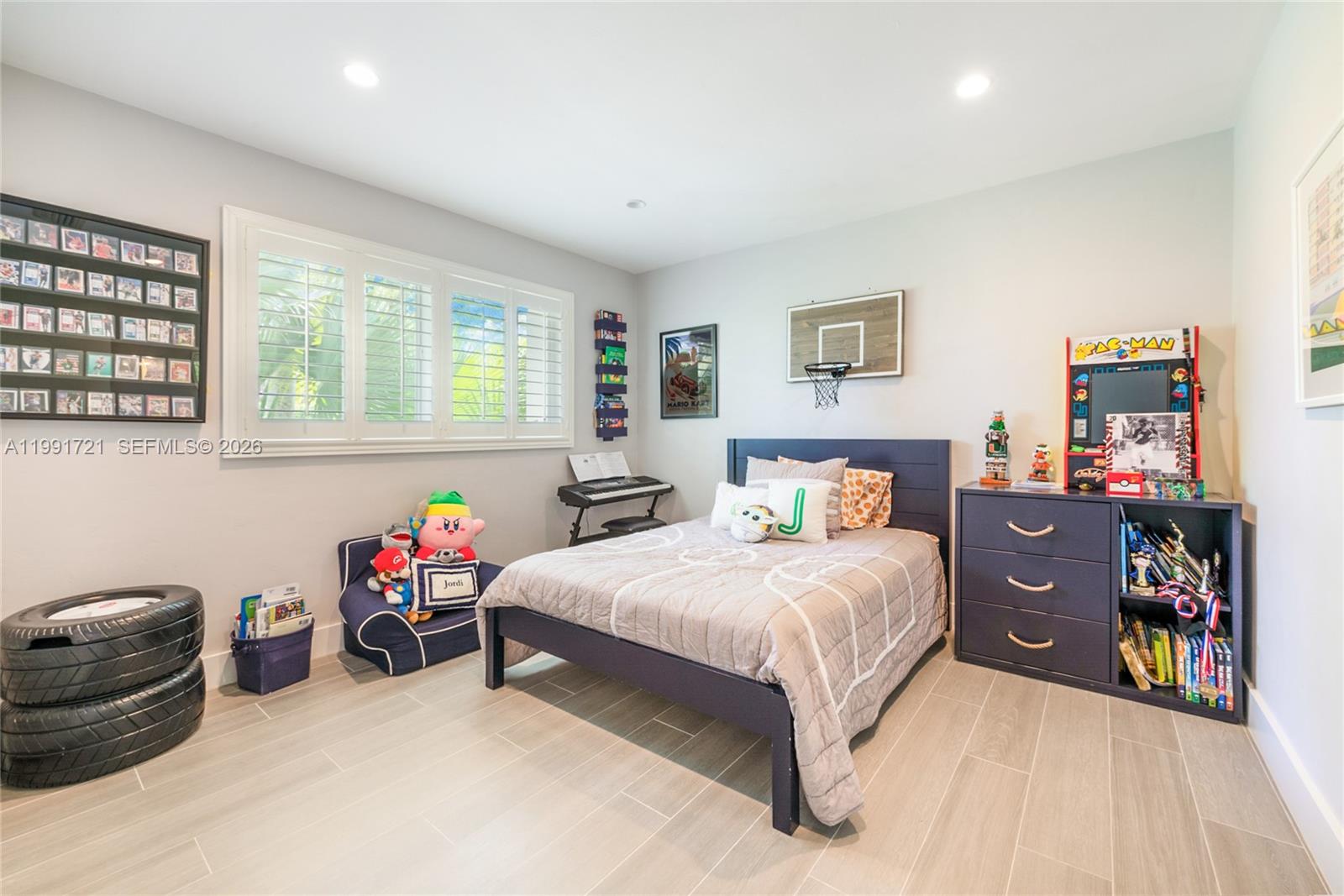 10330 SW 71st Ave Pinecrest, FL 33156