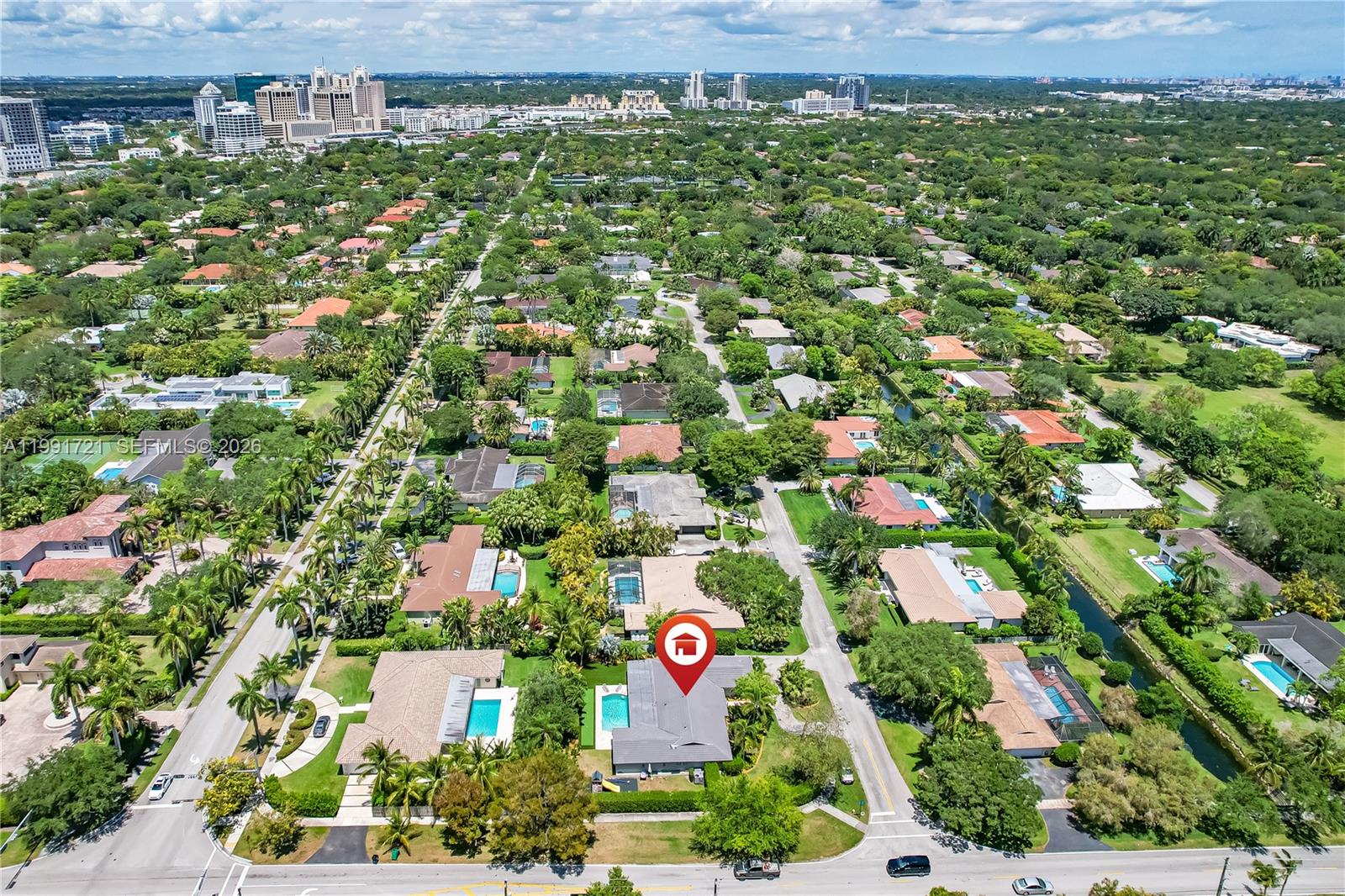 10330 SW 71st Ave Pinecrest, FL 33156